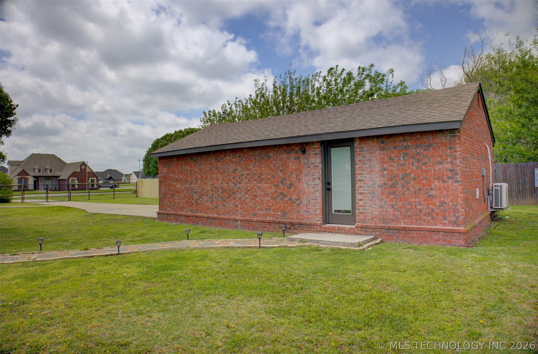5755 E 144th Street Collinsville OK 74021