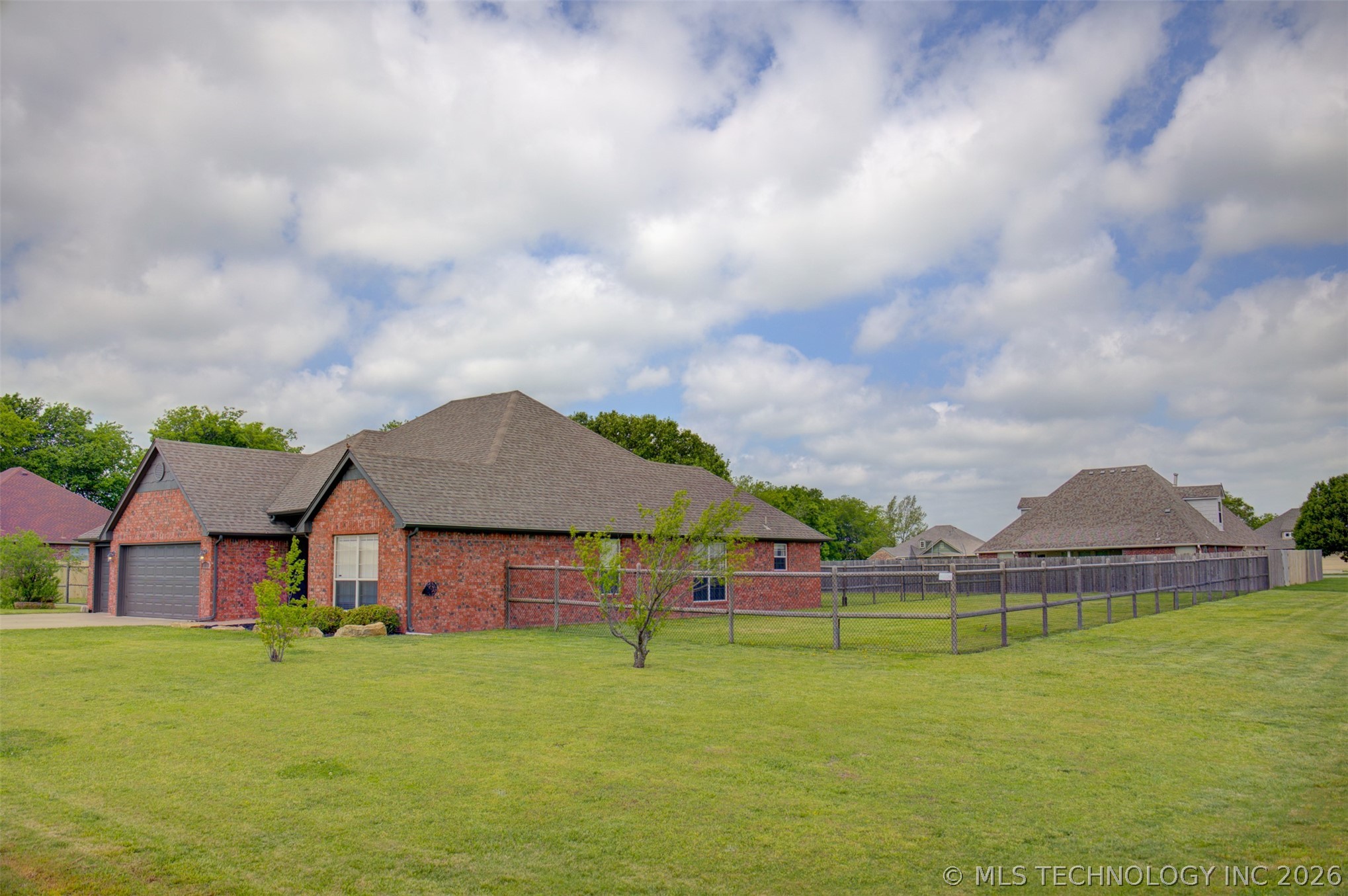 5755 E 144th Street Collinsville OK 74021