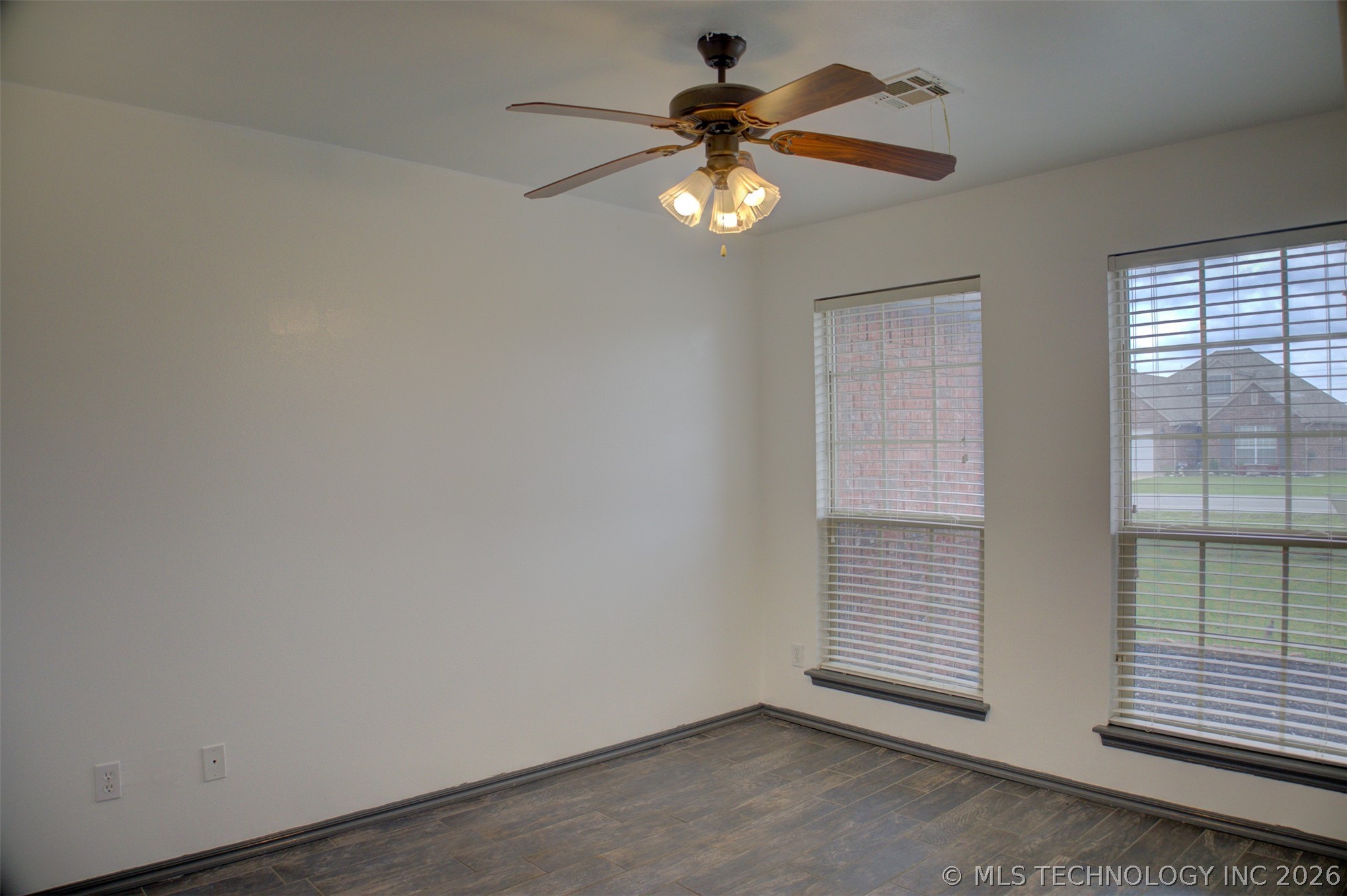 5755 E 144th Street Collinsville OK 74021