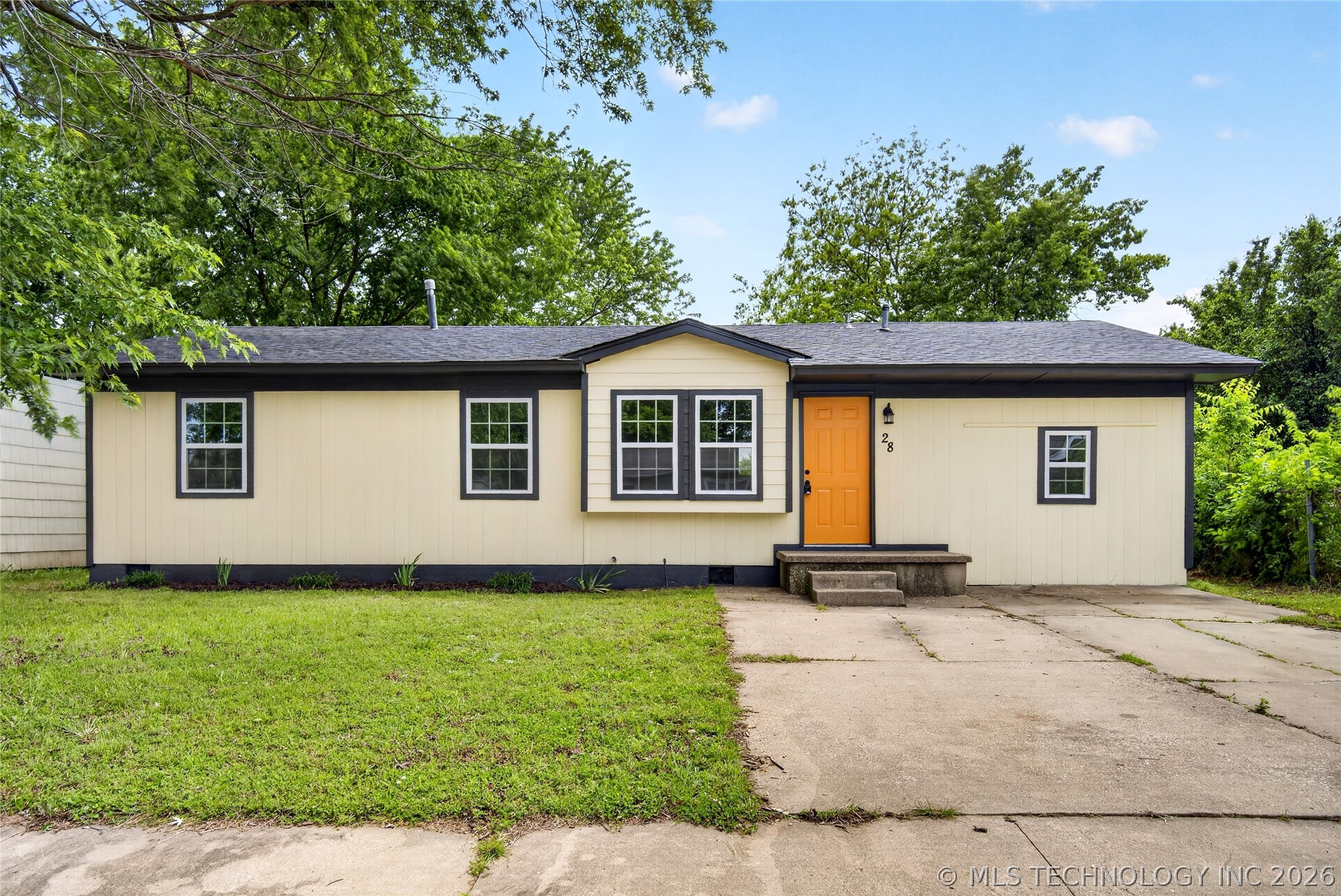 28 E 62nd Place N Tulsa OK 74126