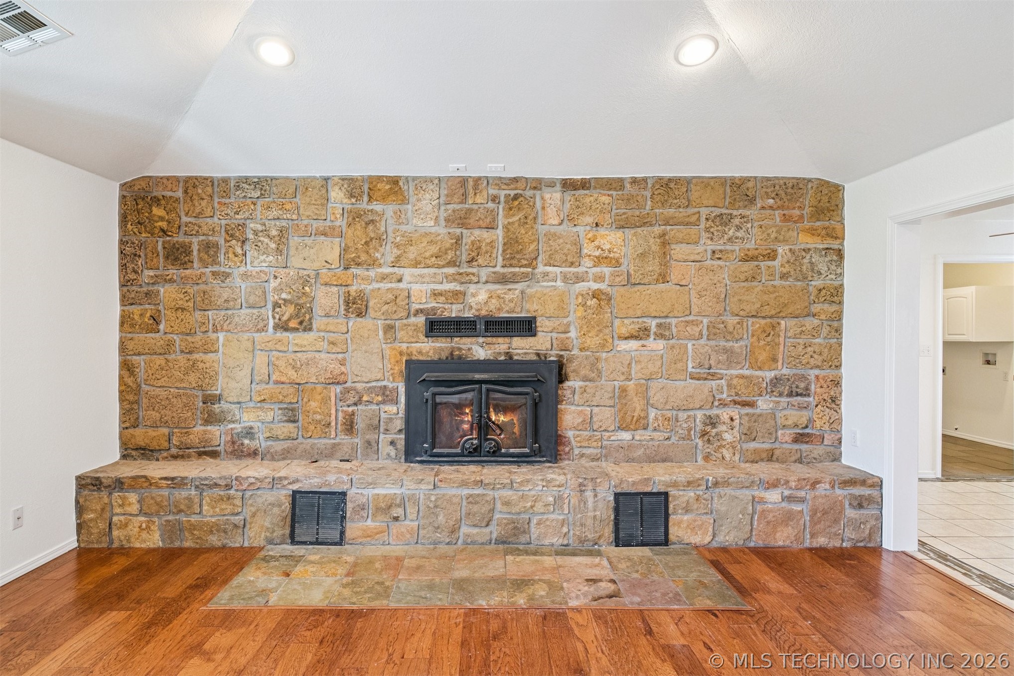 6777 S 4415 Road Locust Grove OK 74352