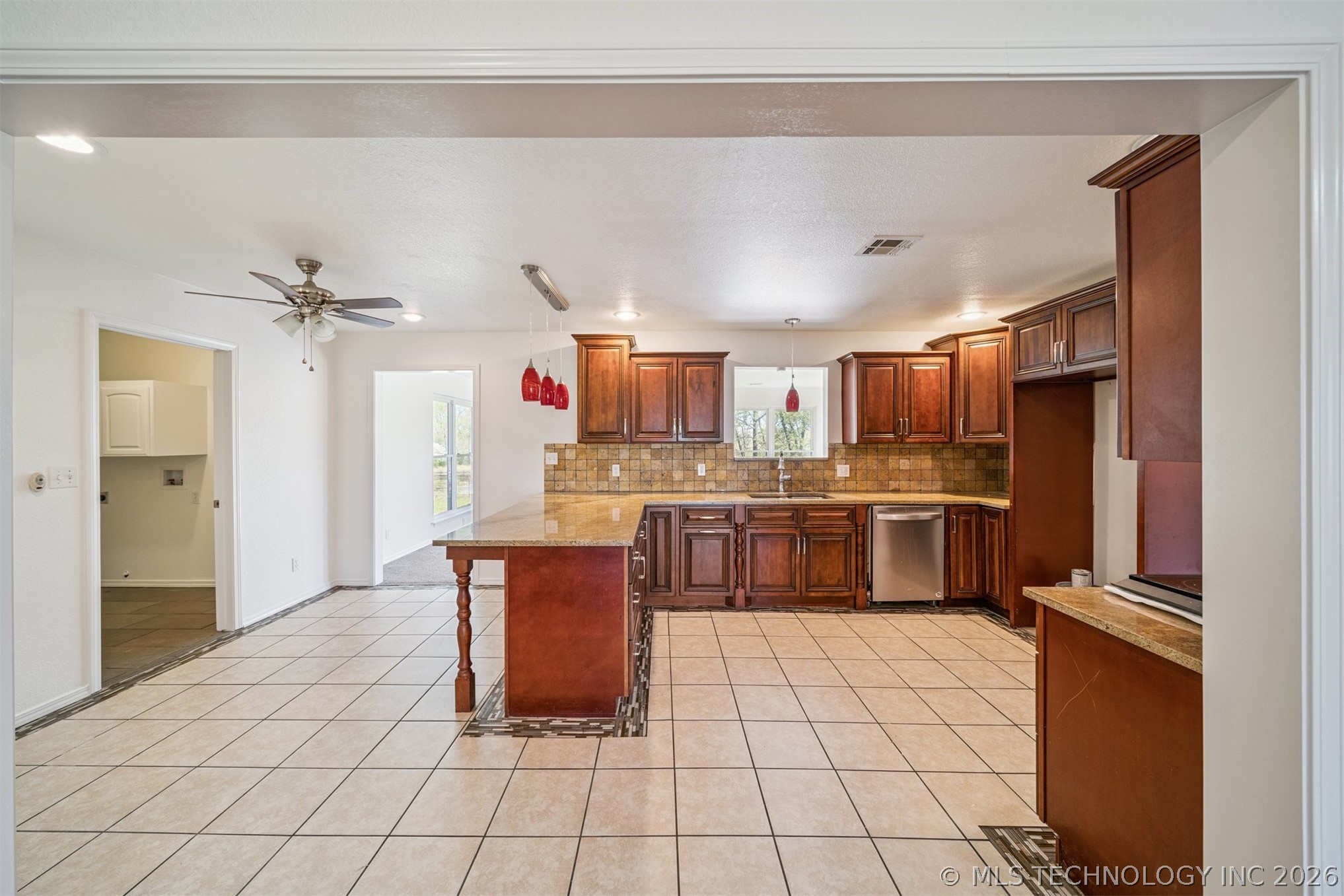 6777 S 4415 Road Locust Grove OK 74352