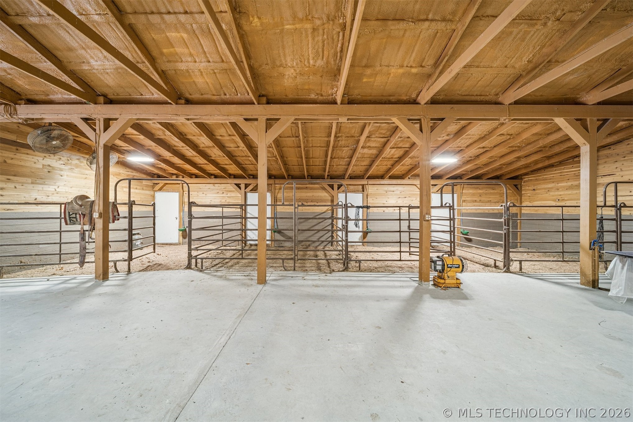 6777 S 4415 Road Locust Grove OK 74352