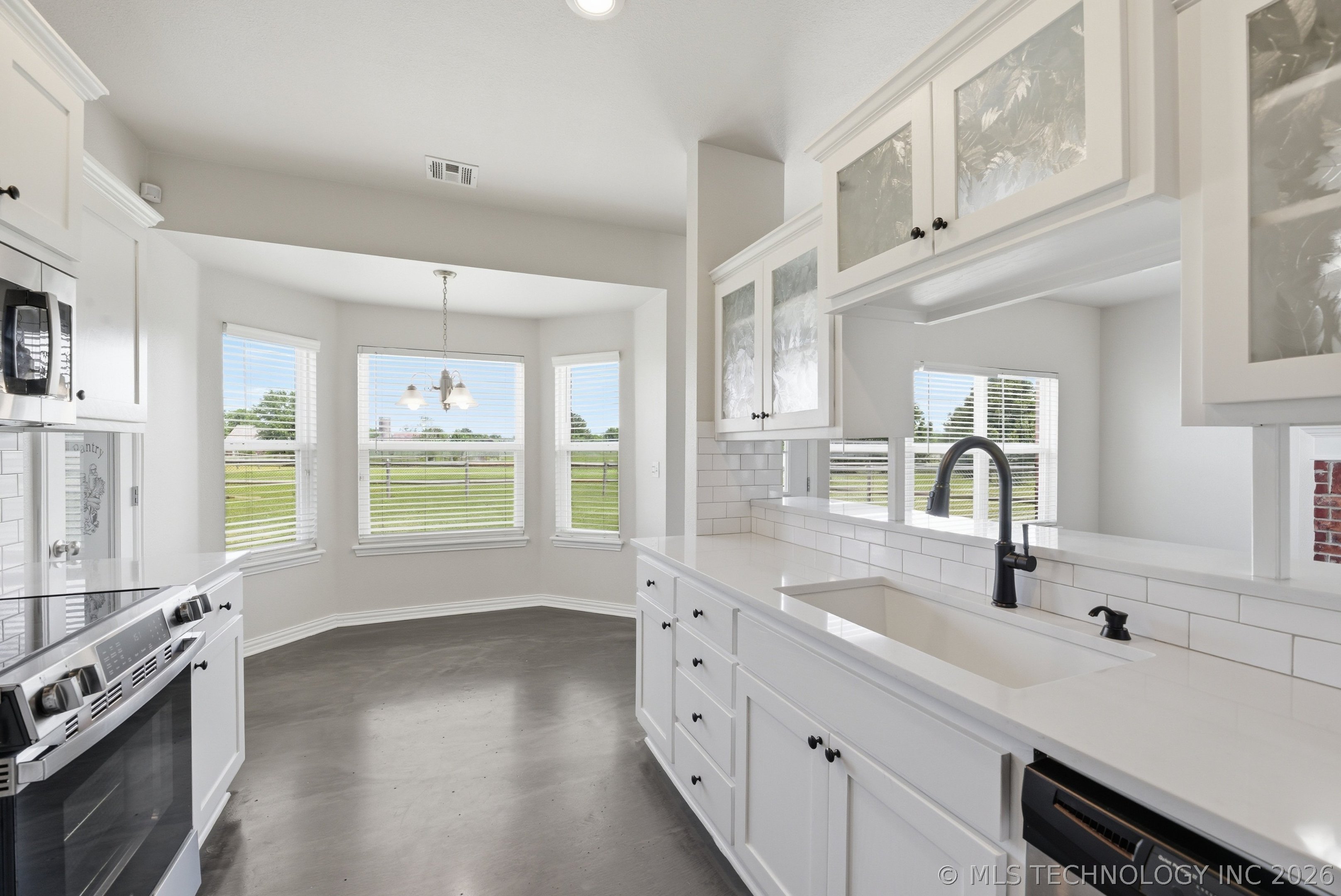 12453 N 167th East Avenue Collinsville OK 74021