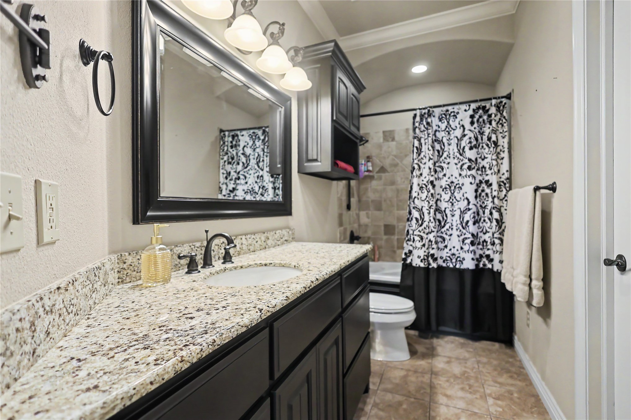 870 Cherry Springs Drive Tahlequah OK 74464
