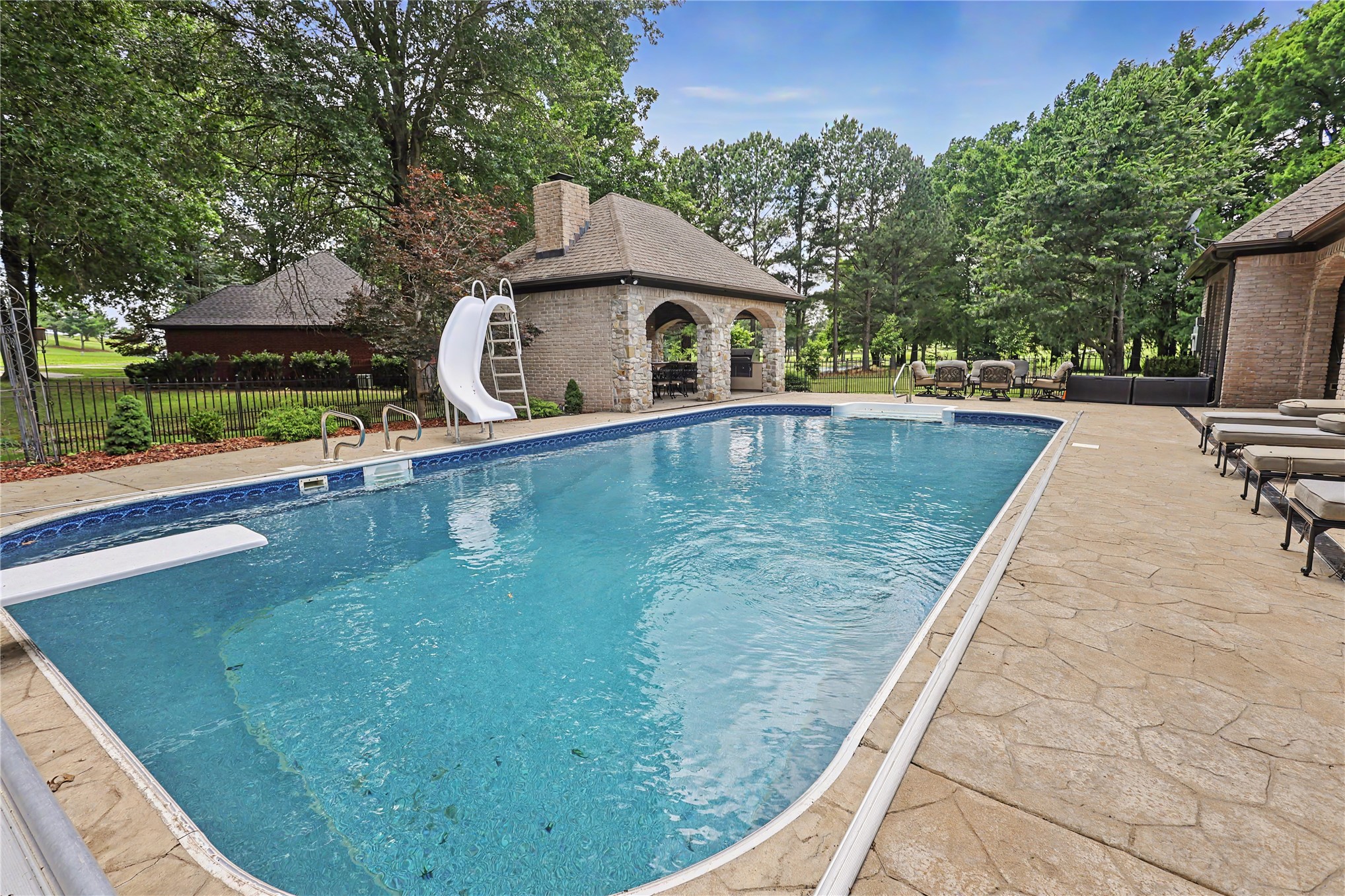 870 Cherry Springs Drive Tahlequah OK 74464