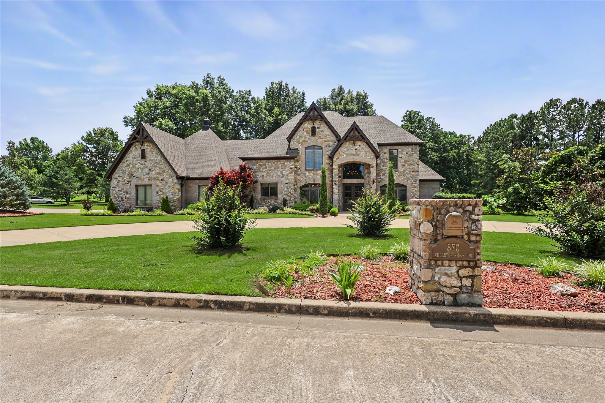 870 Cherry Springs Drive Tahlequah OK 74464