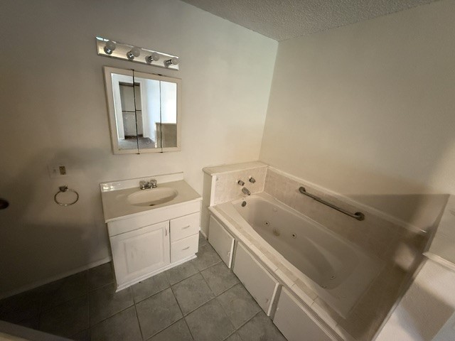 205 W Ragan Street Henryetta OK 74437