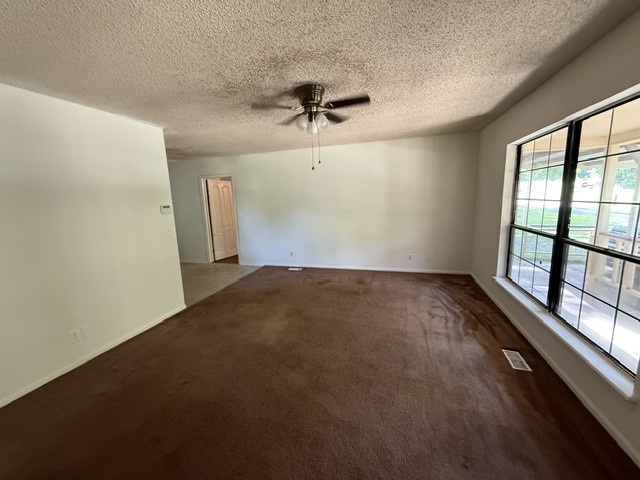 205 W Ragan Street Henryetta OK 74437