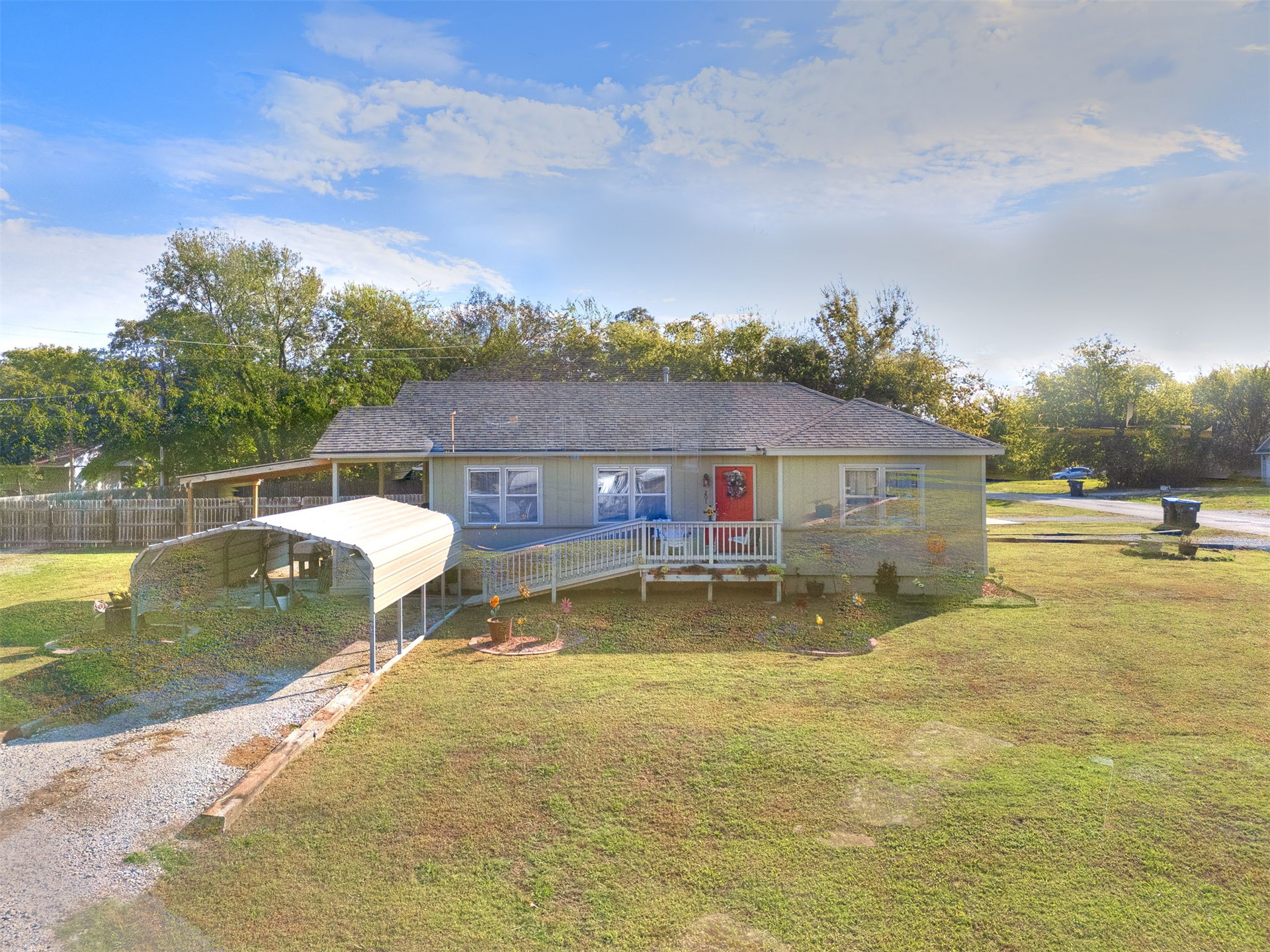 201 E 15th Street Mounds OK 74047