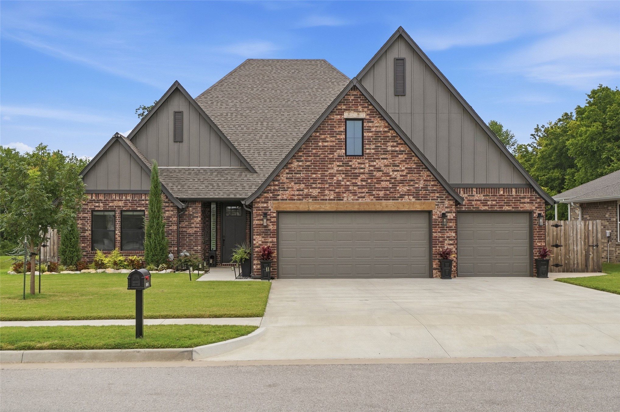 2041 E 129th Street S Jenks OK 74037