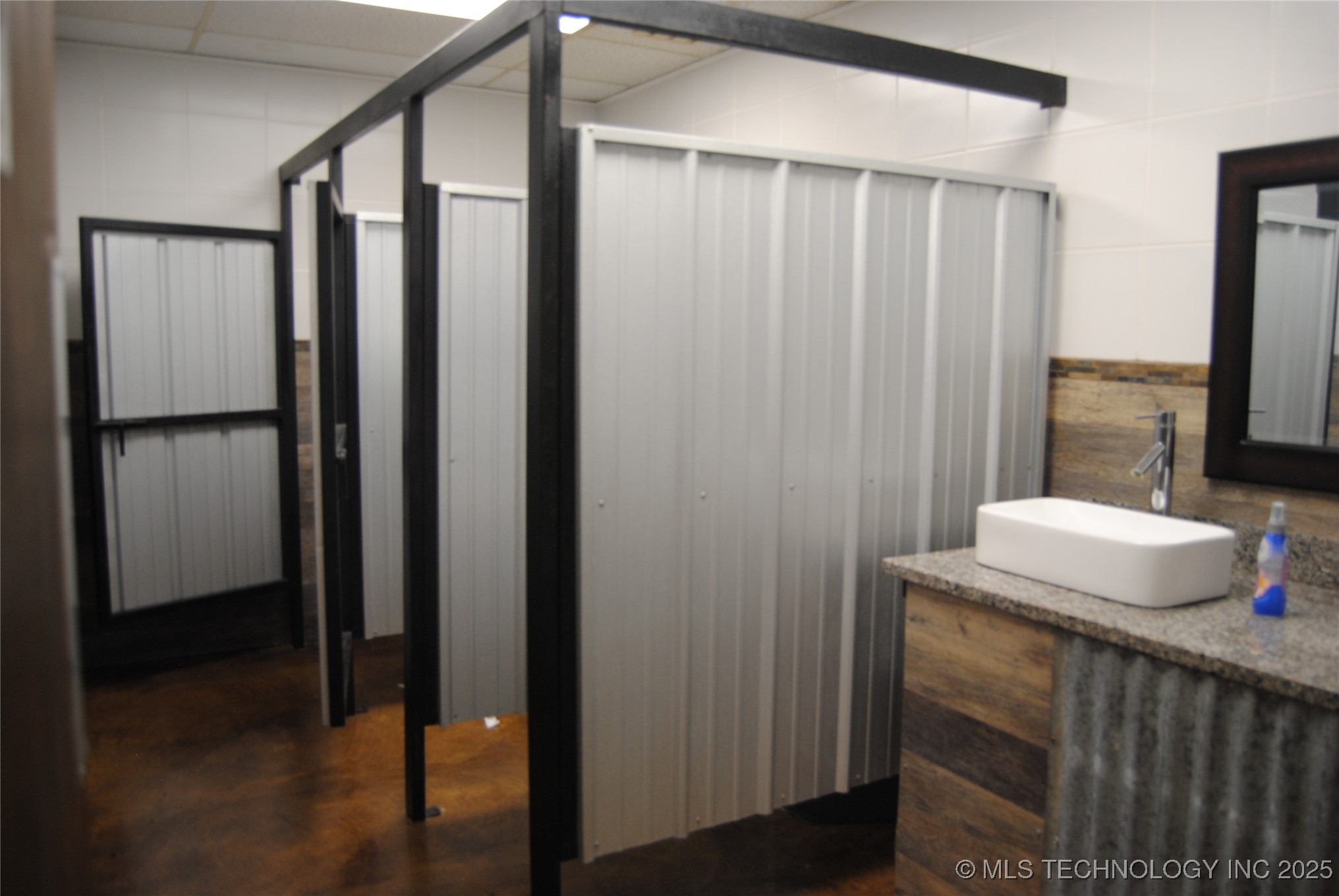 1930 Arlington Street Ada OK 74820