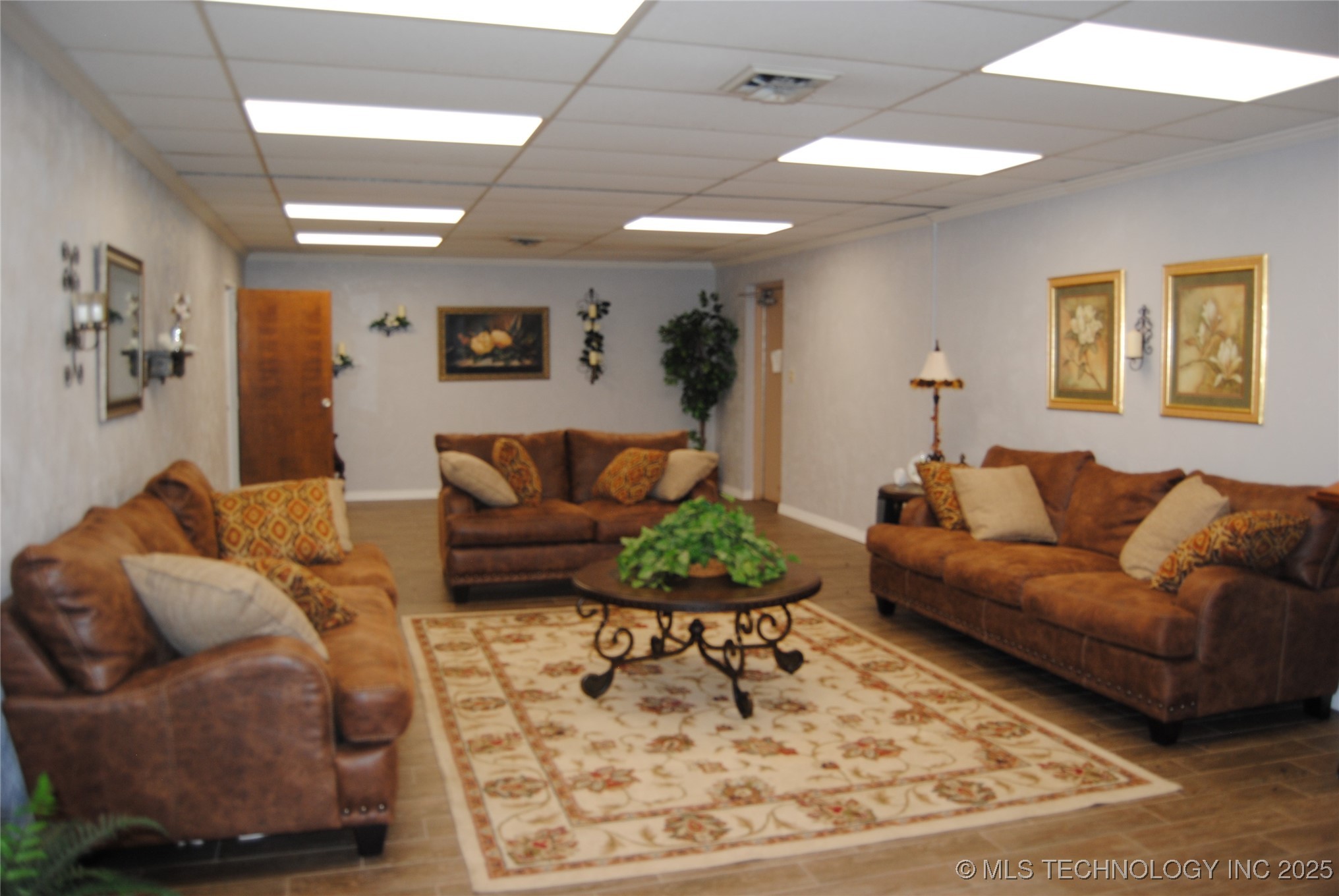 1930 Arlington Street Ada OK 74820