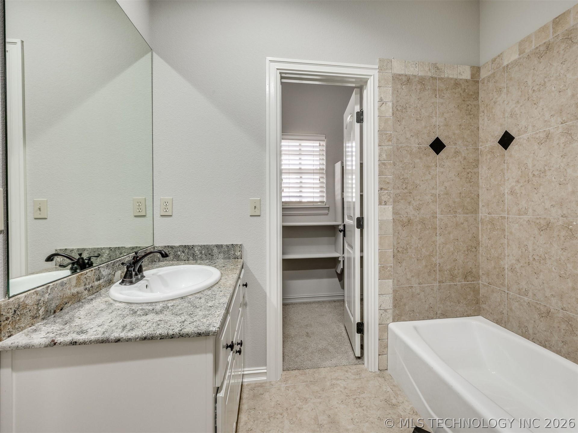 10712 S 95th Court Tulsa OK 74133
