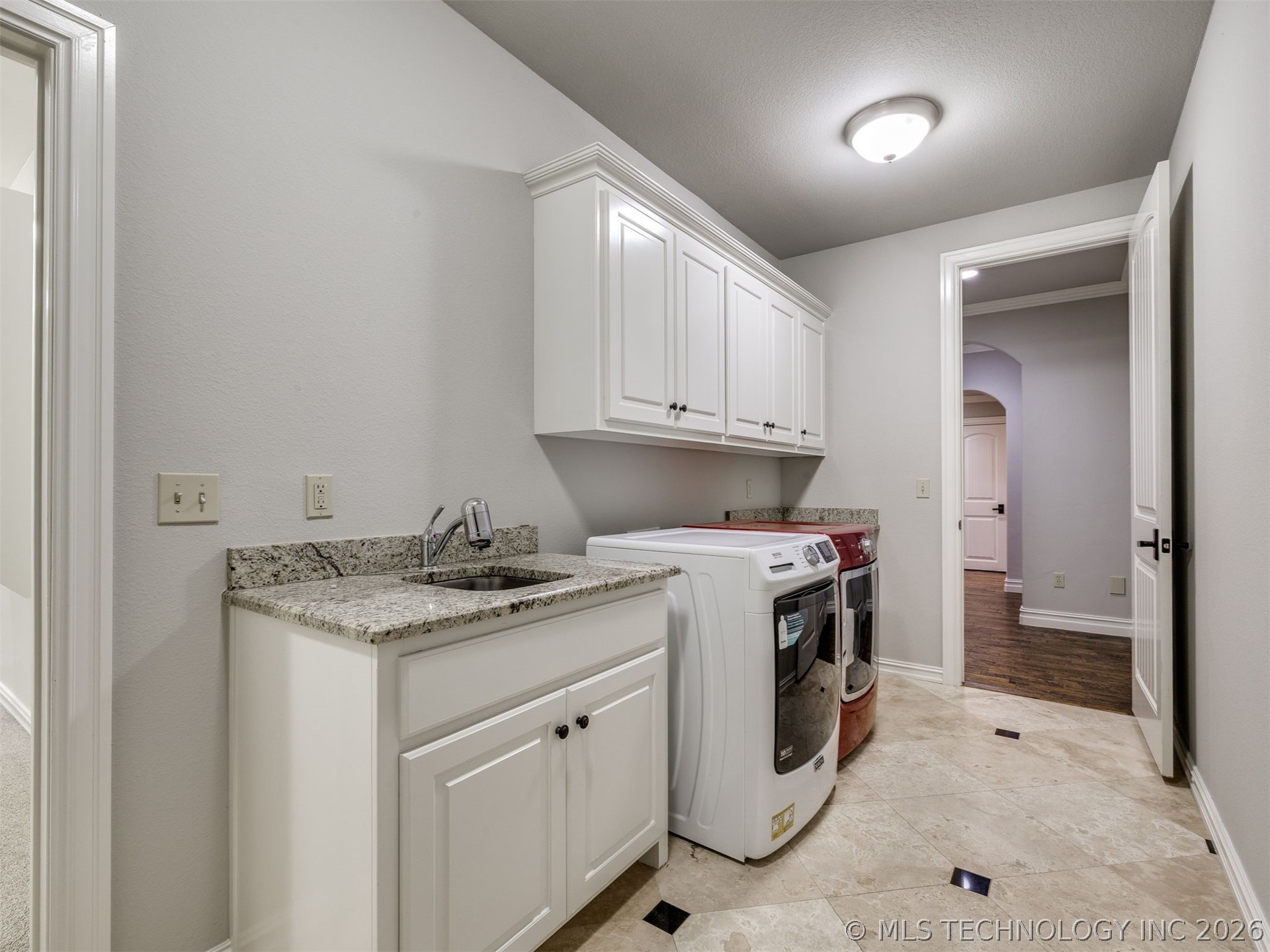 10712 S 95th Court Tulsa OK 74133