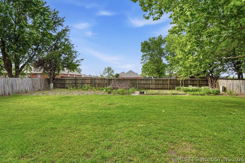 20930 E 38th Street S Broken Arrow OK 74014