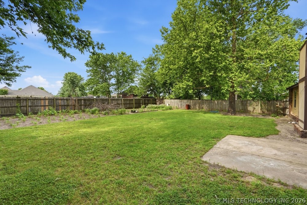 20930 E 38th Street S Broken Arrow OK 74014
