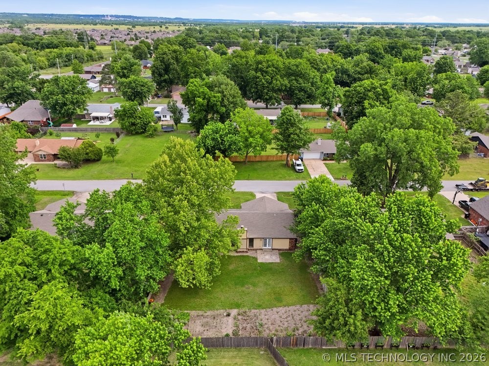 20930 E 38th Street S Broken Arrow OK 74014