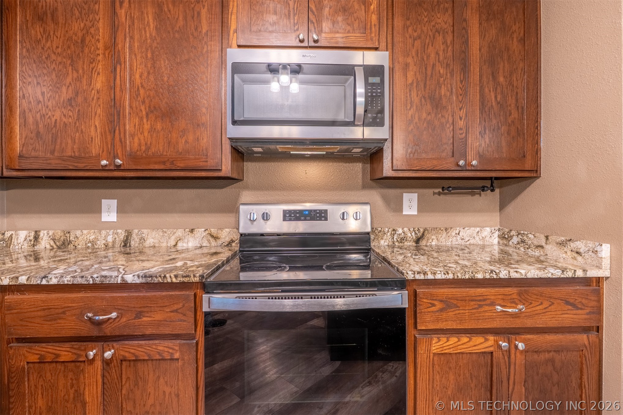 855 SE 683 Locust Grove OK 74352