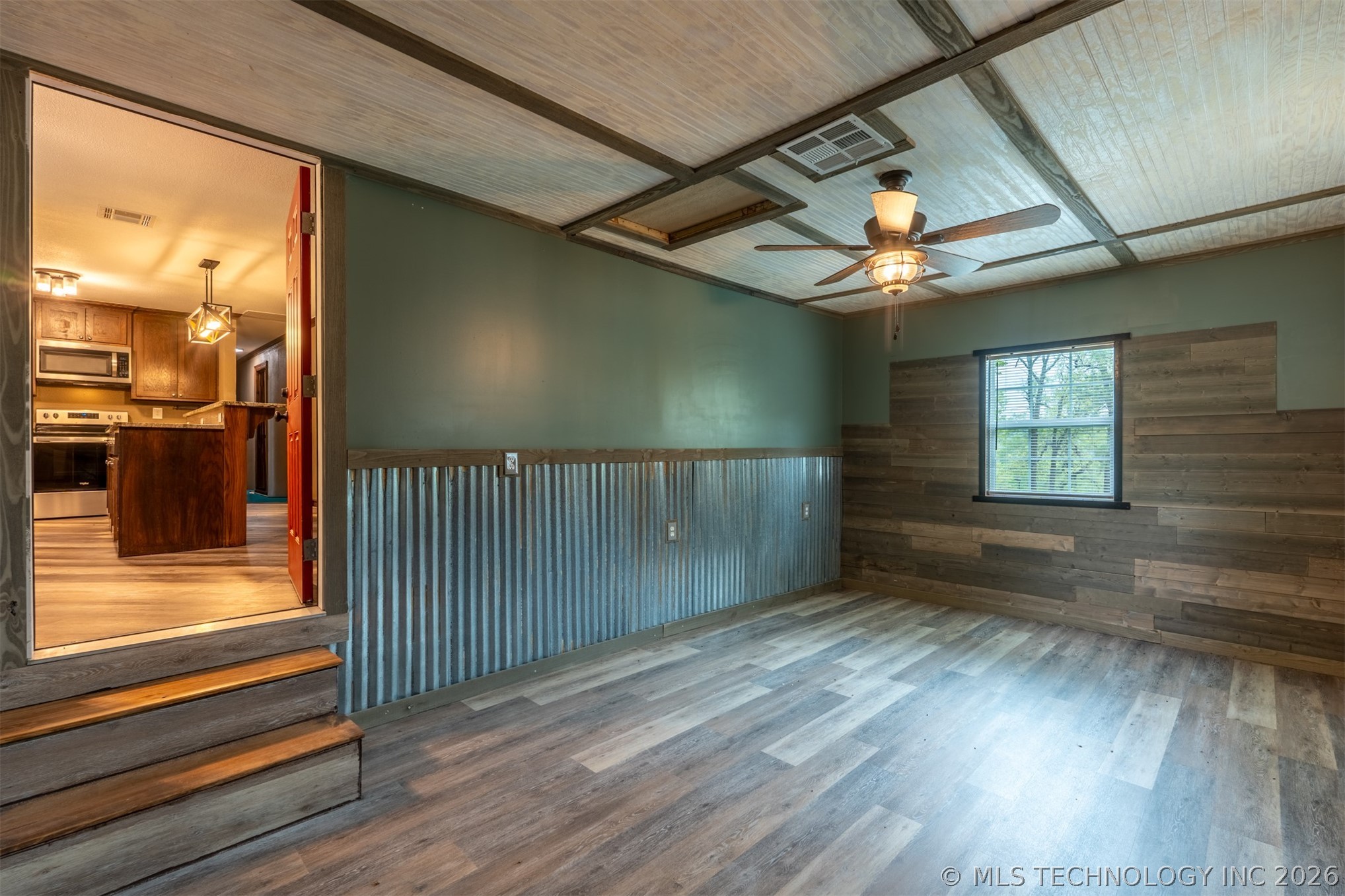 855 SE 683 Locust Grove OK 74352