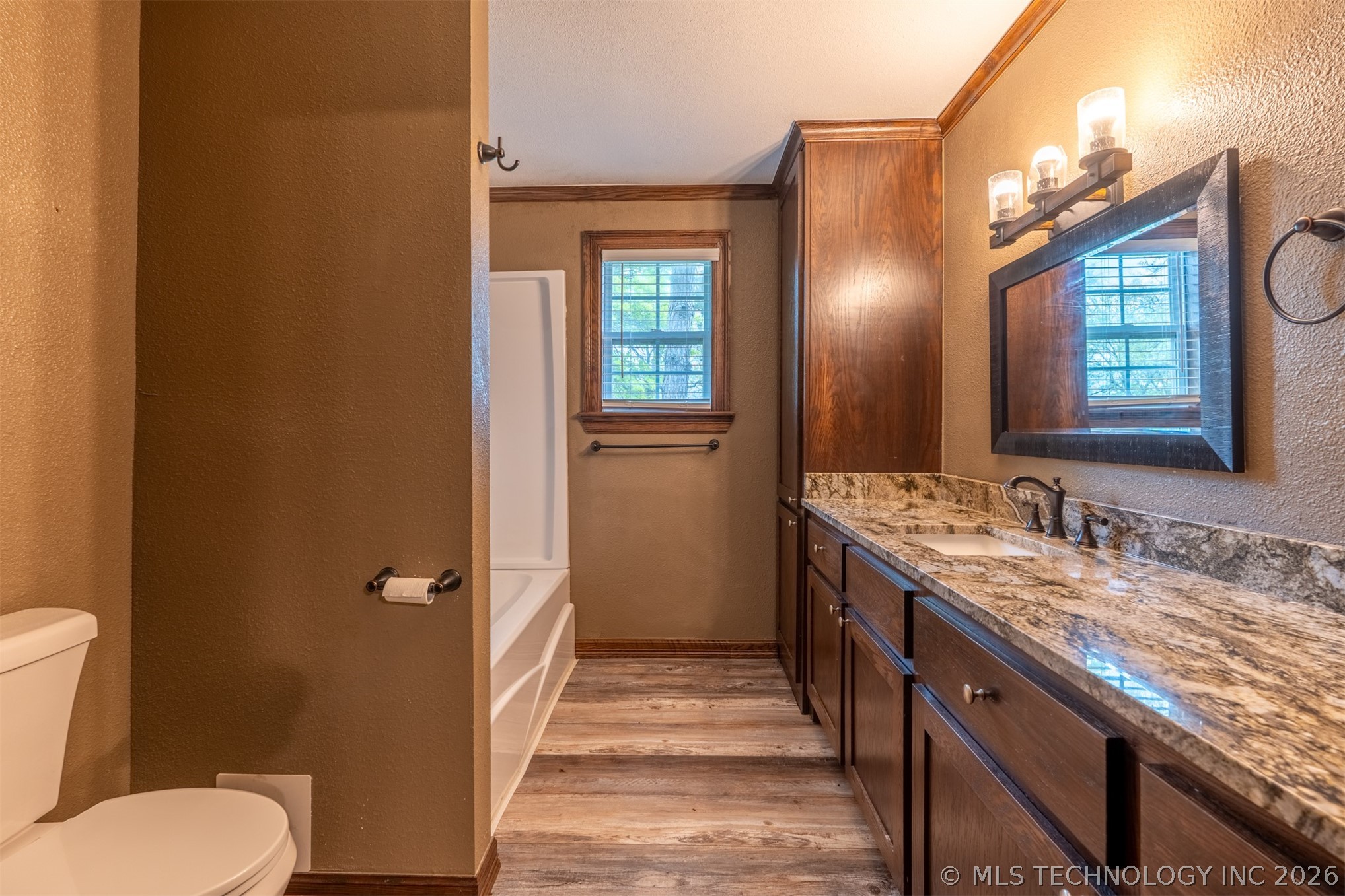 855 SE 683 Locust Grove OK 74352