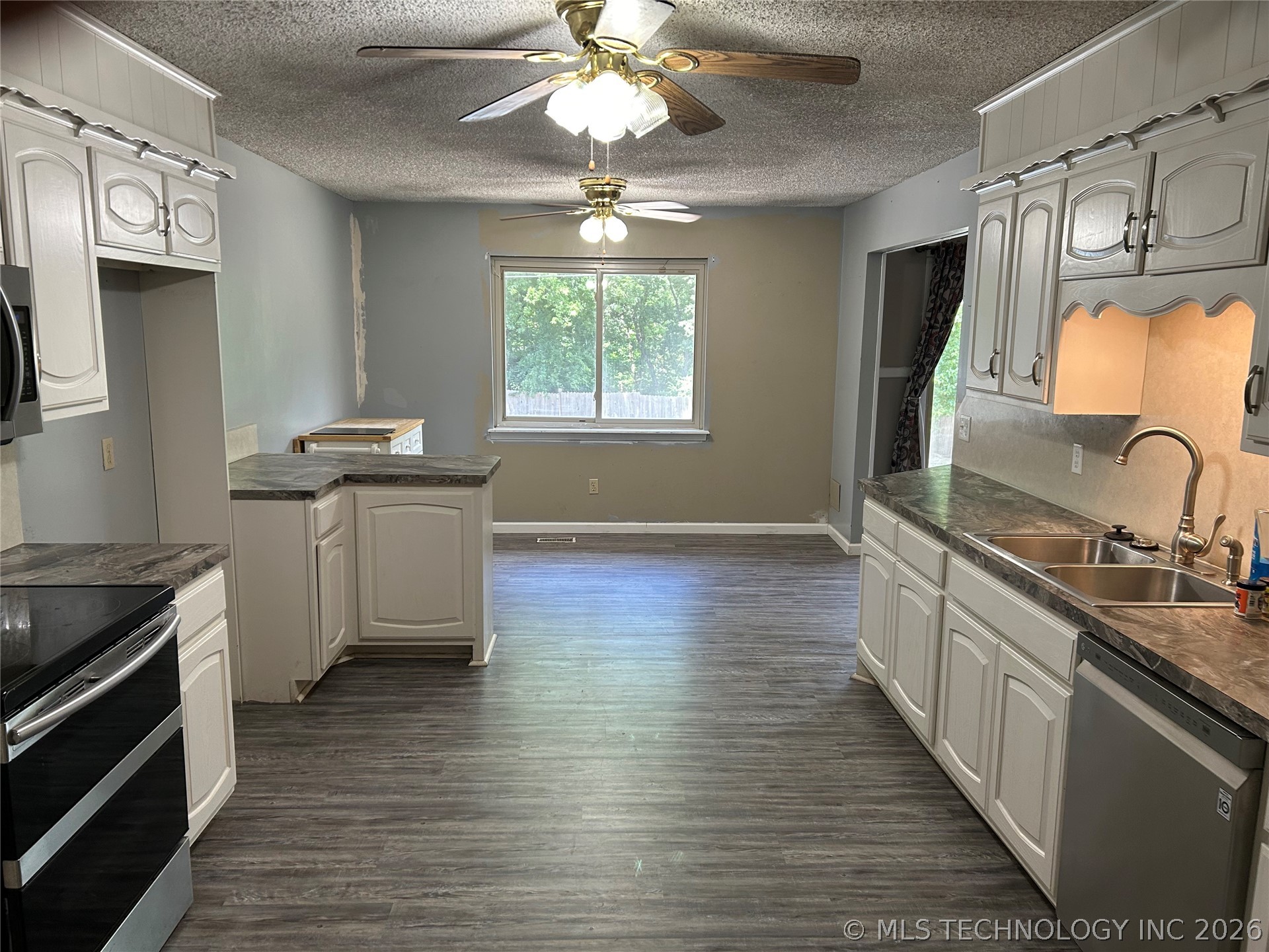 3205 S Bermuda Avenue Sand Springs OK 74063