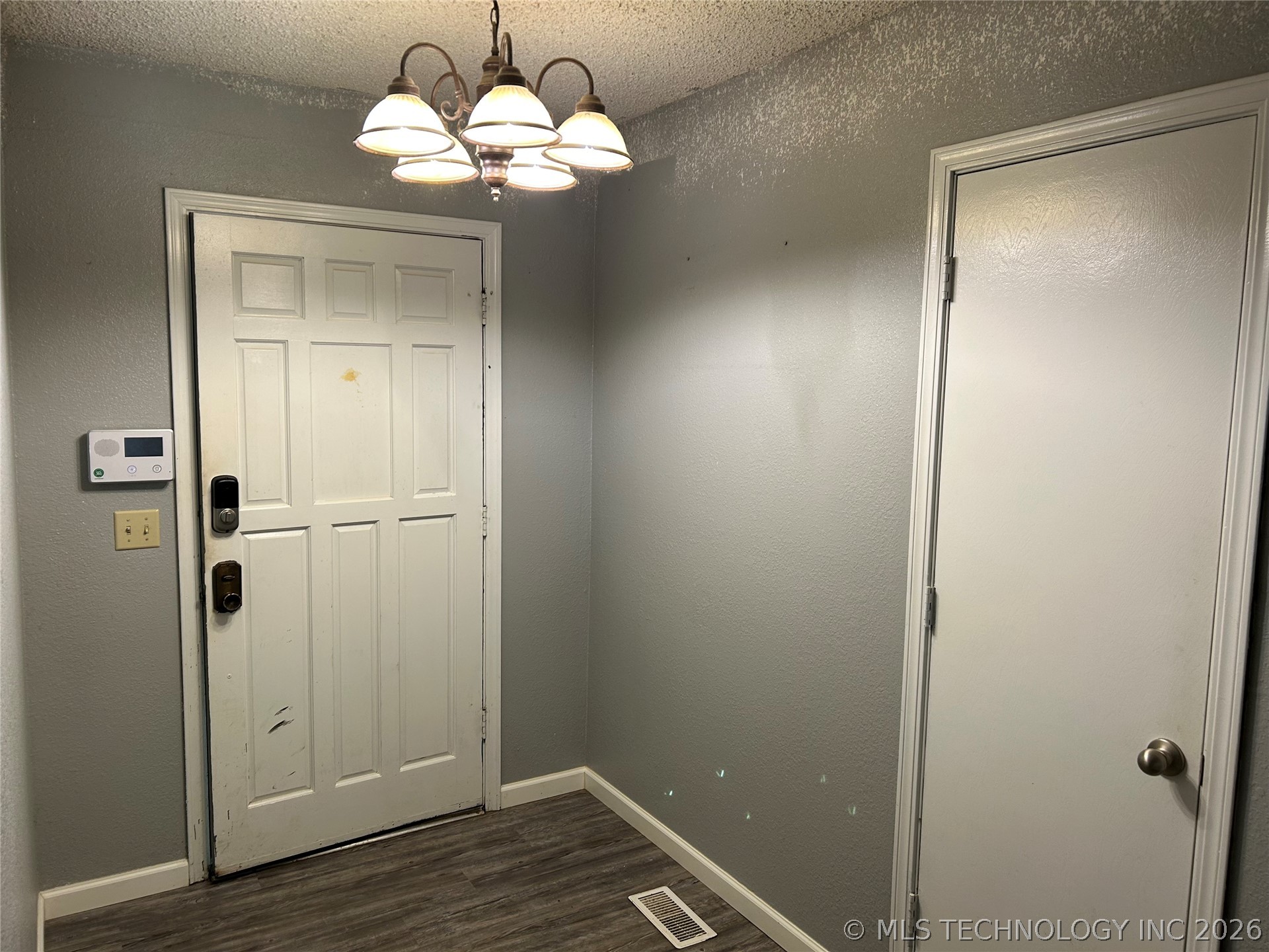 3205 S Bermuda Avenue Sand Springs OK 74063