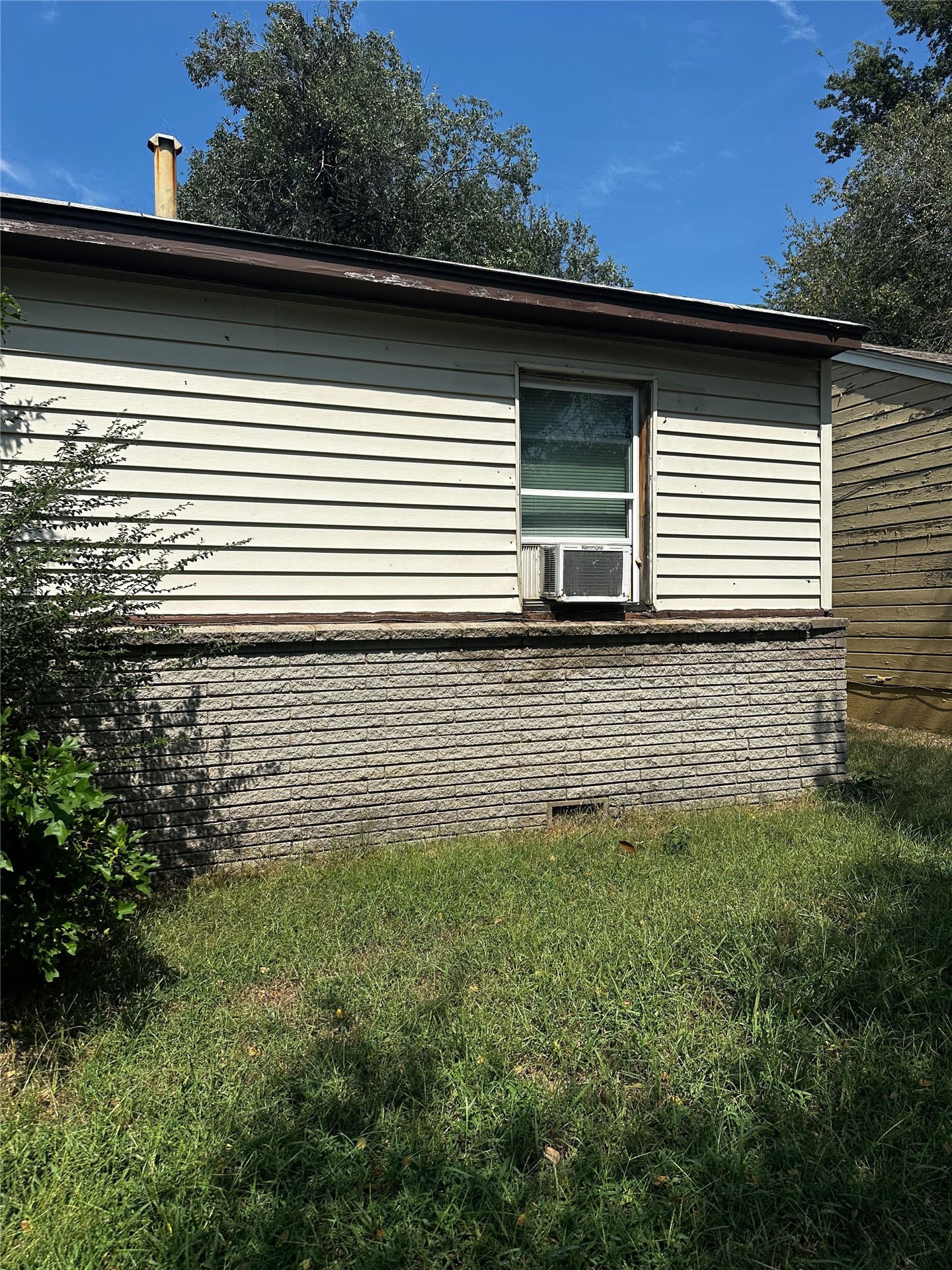 223 E 52nd Street N Tulsa OK 74126