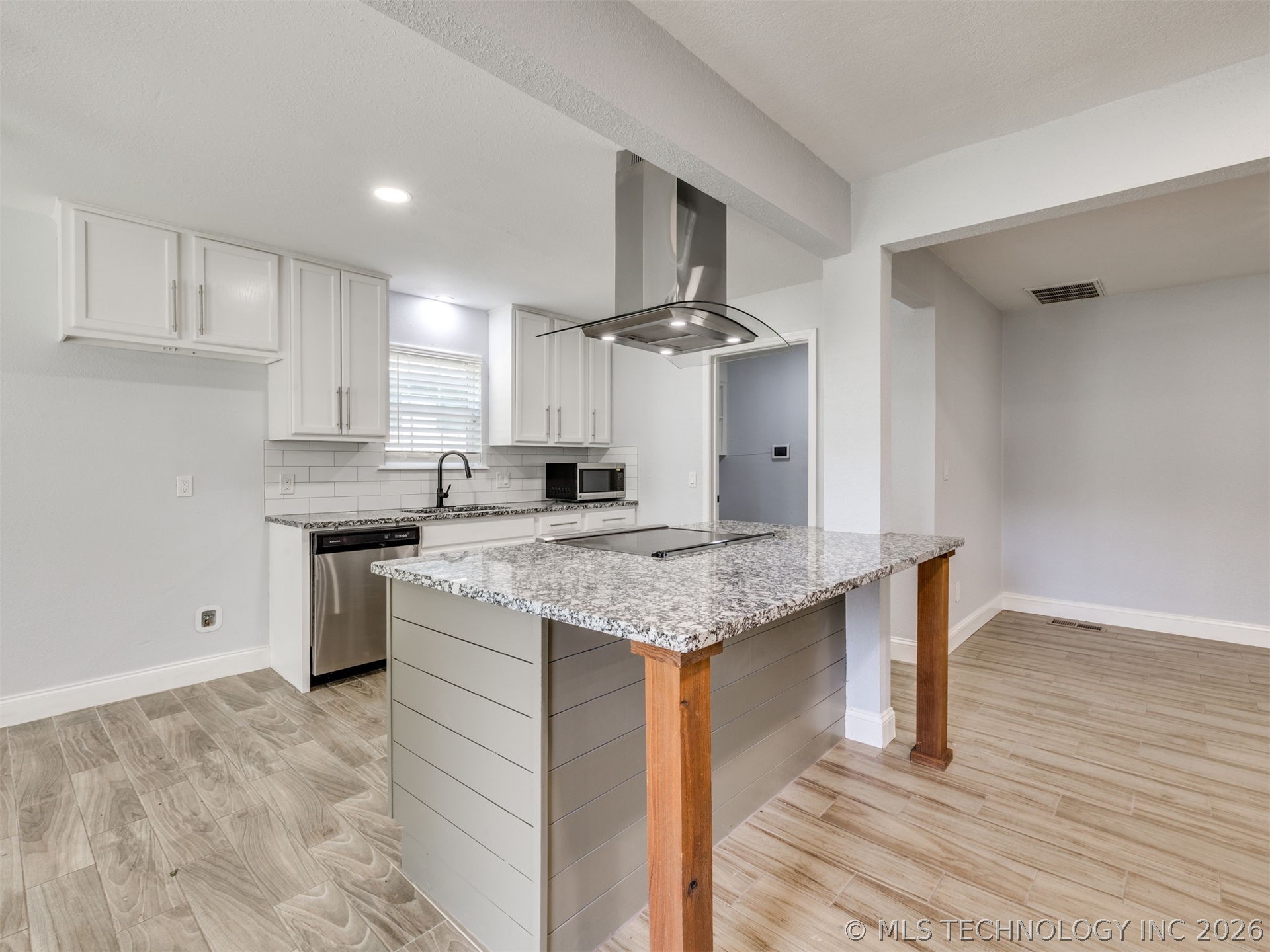 2509 W Broadway Street Broken Arrow OK 74012