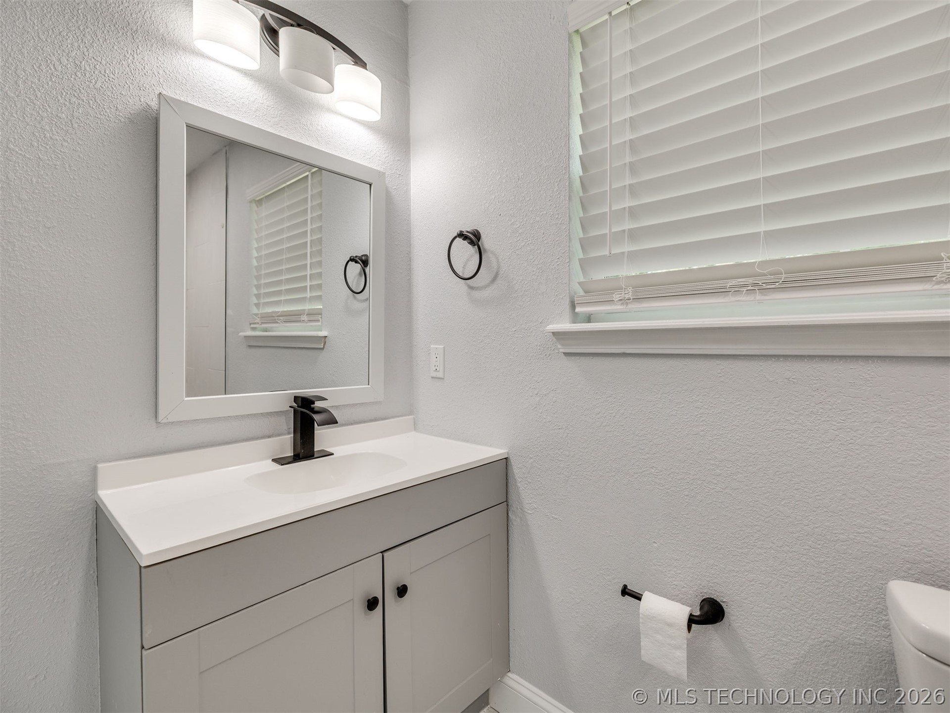 2509 W Broadway Street Broken Arrow OK 74012