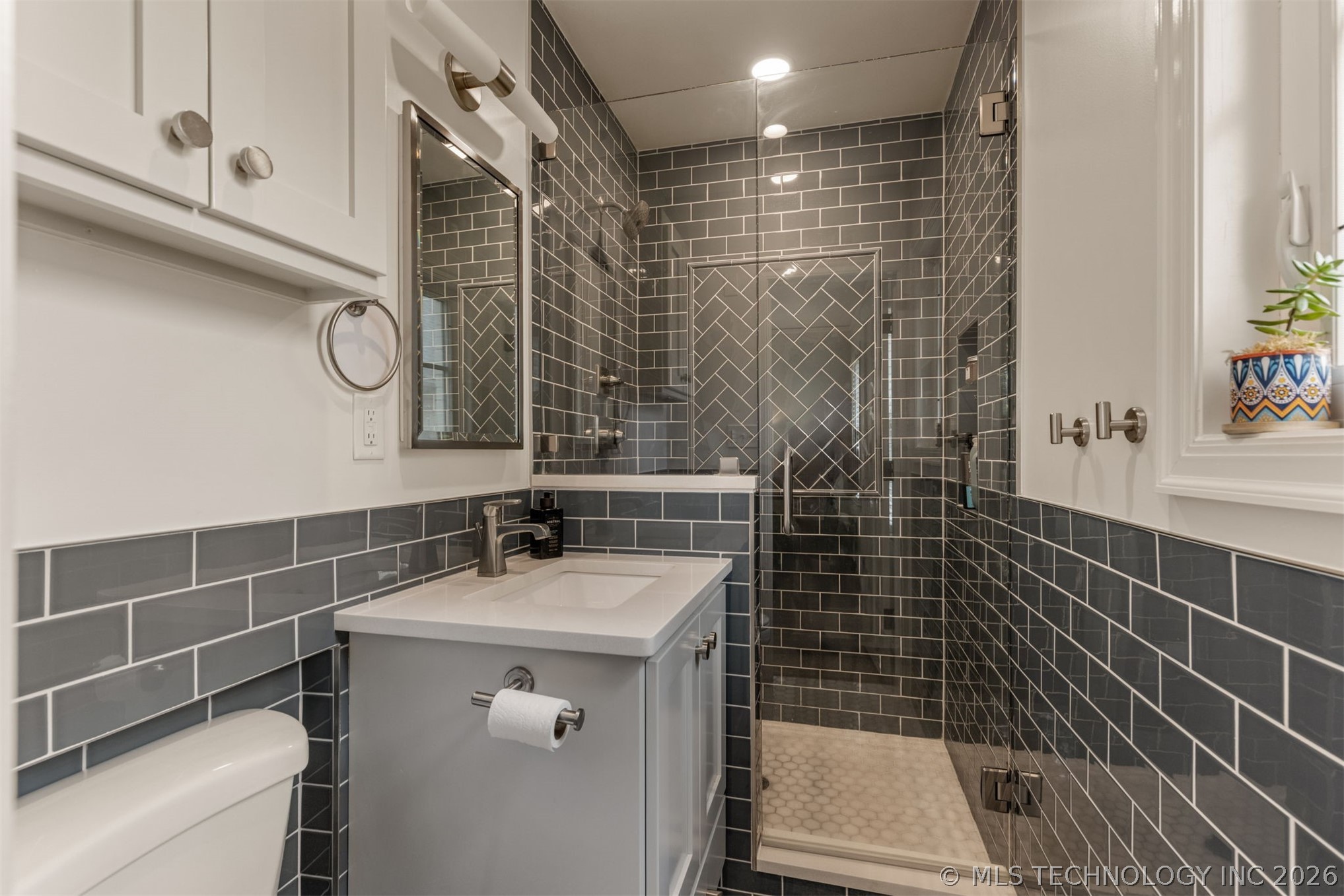 1627 S Delaware Place Tulsa OK 74105