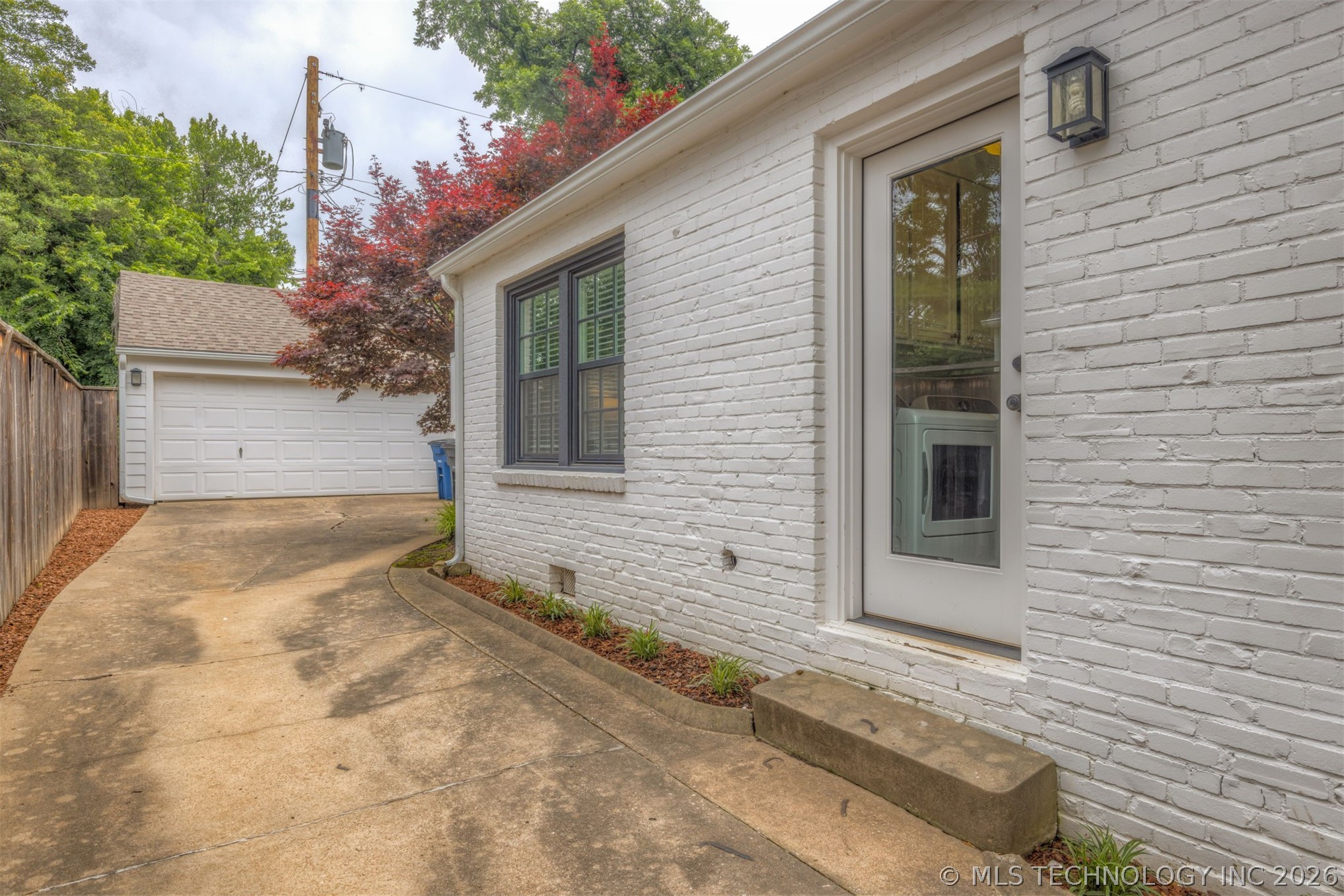 1627 S Delaware Place Tulsa OK 74105