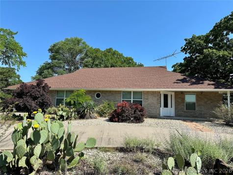1740 Bird Street Sulphur OK 73086