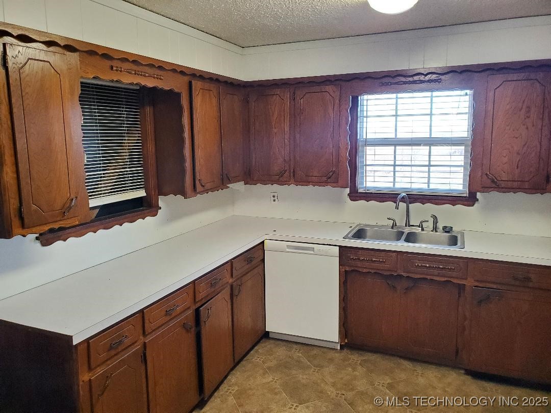824 W Houston Street Okemah OK 74859