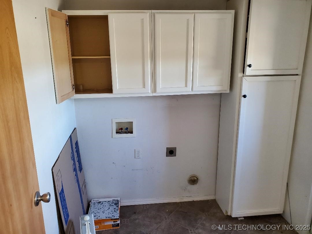 824 W Houston Street Okemah OK 74859