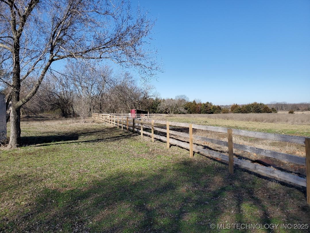 824 W Houston Street Okemah OK 74859