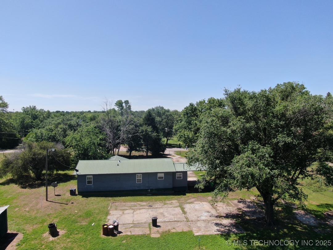 824 W Houston Street Okemah OK 74859