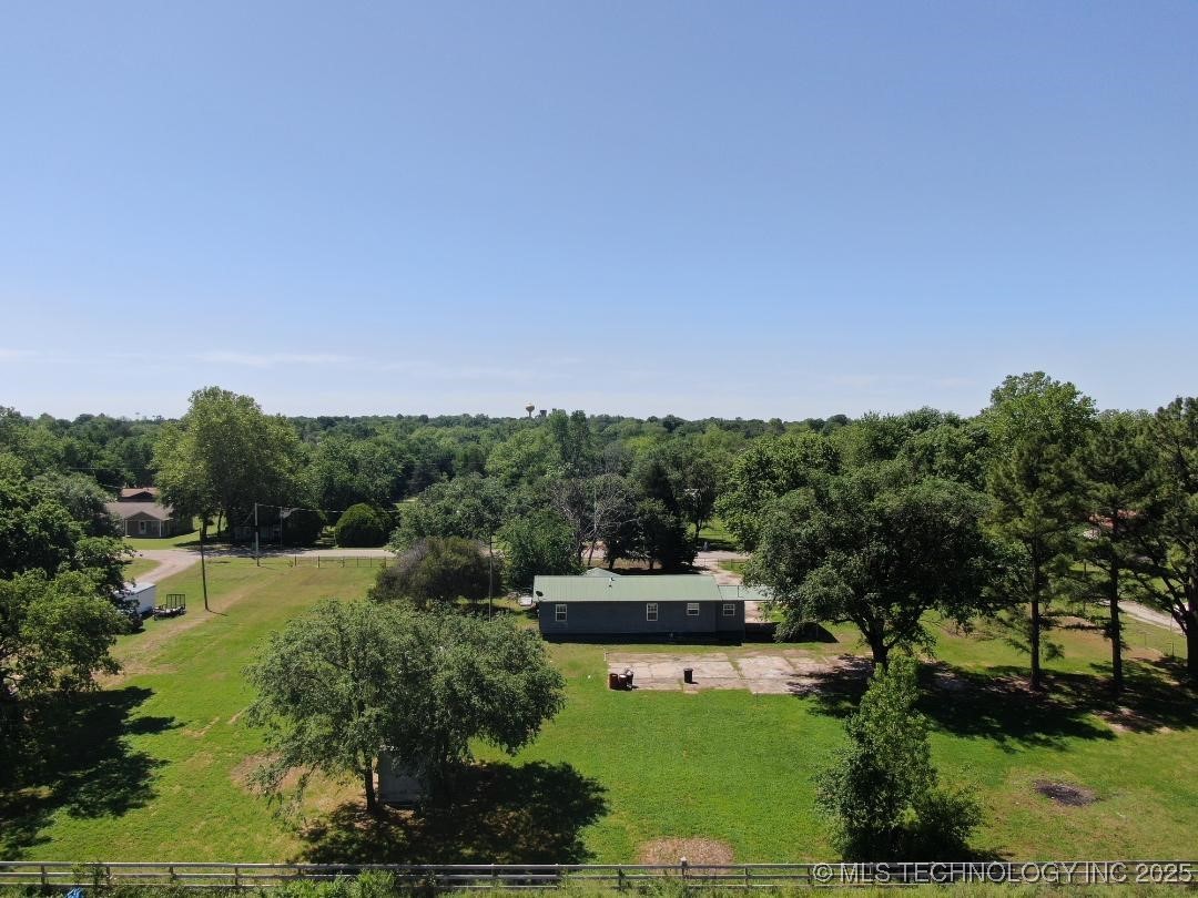 824 W Houston Street Okemah OK 74859