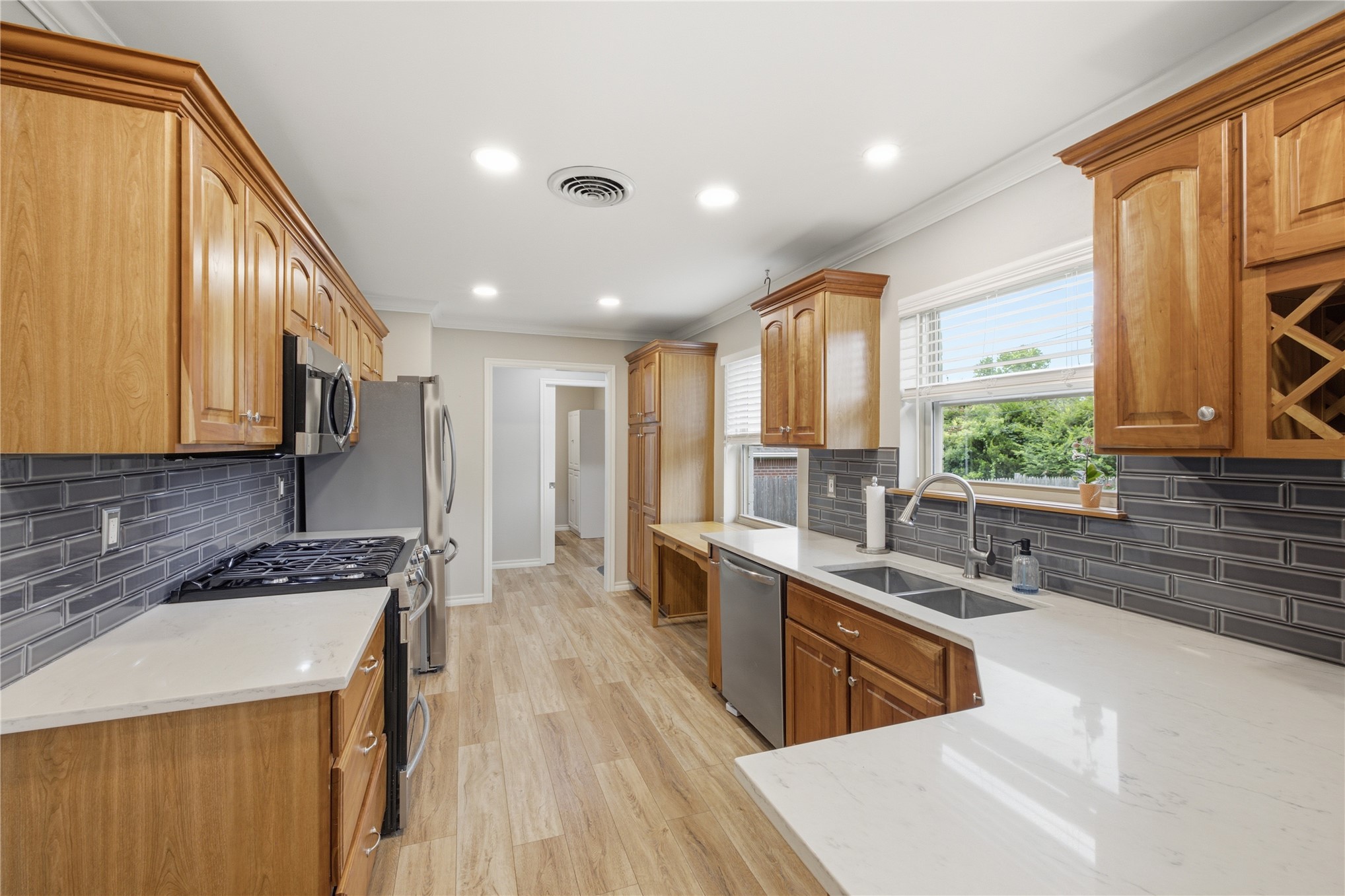 4157 E 47th Street Tulsa OK 74135