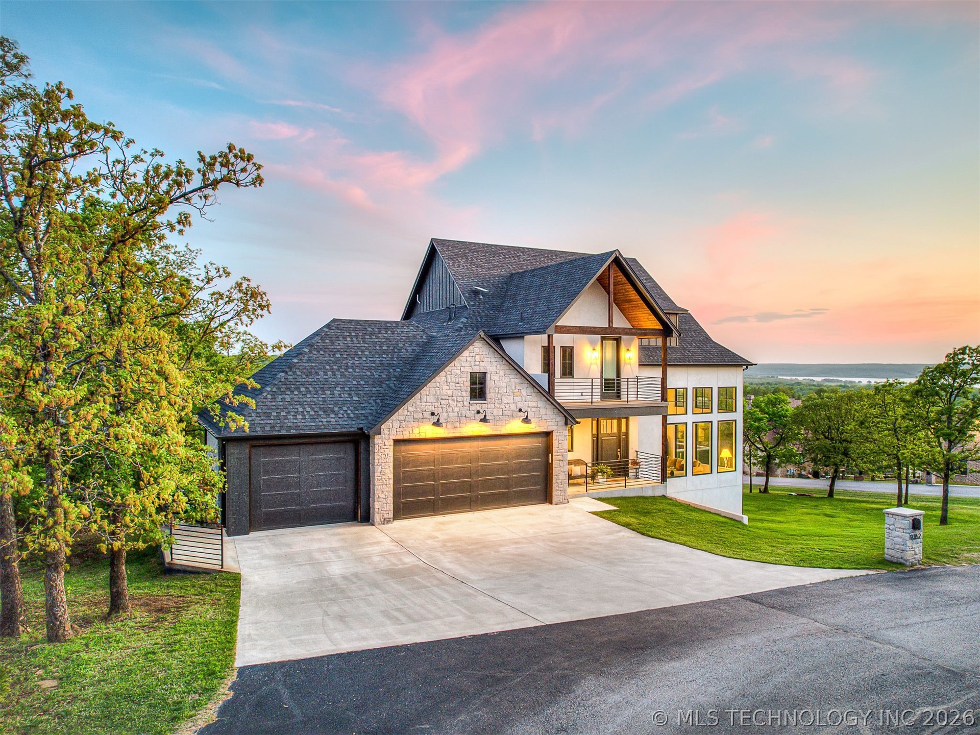9352 Scenic Bluff Avenue Sperry OK 74073