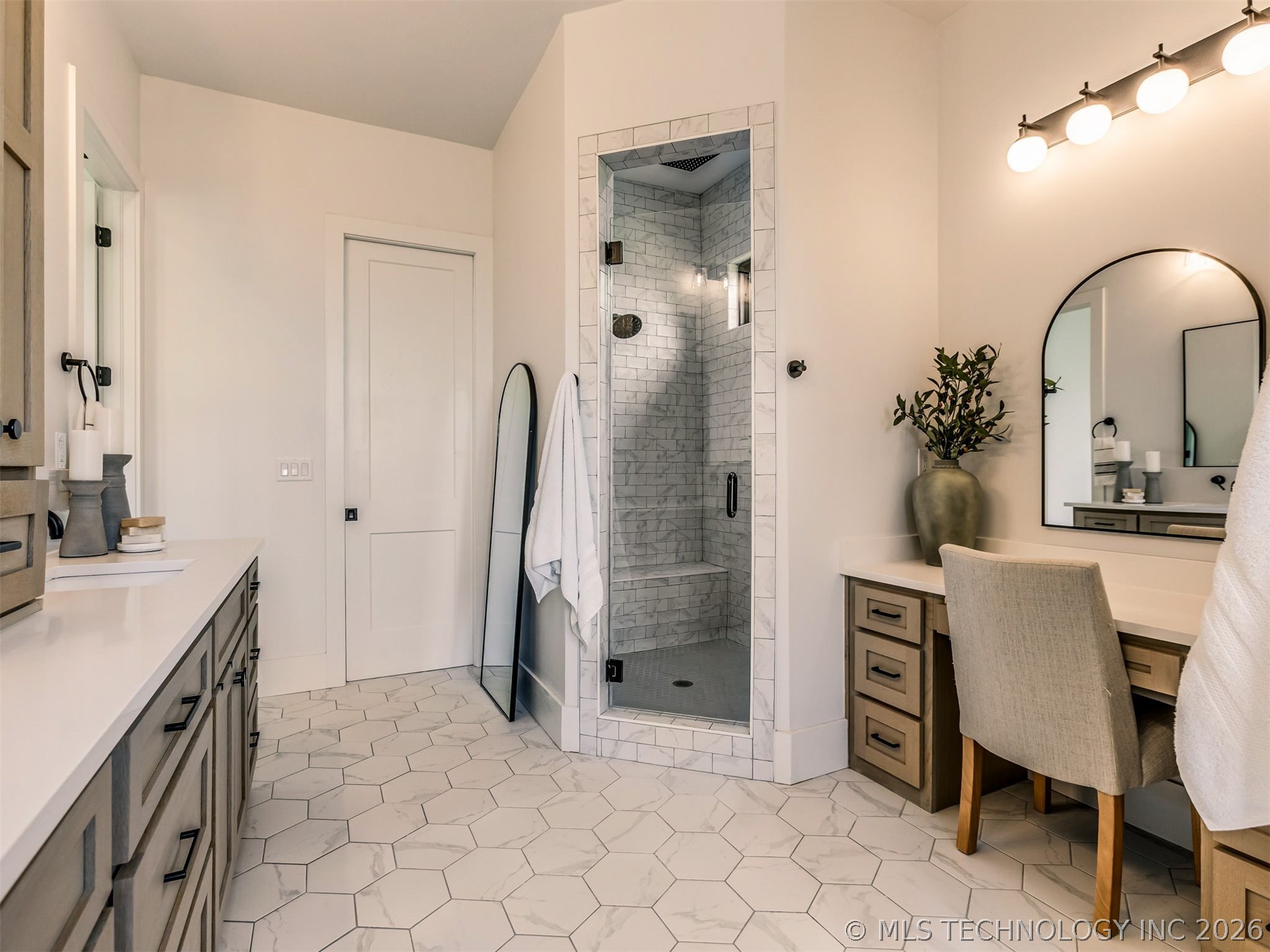 9352 Scenic Bluff Avenue Sperry OK 74073