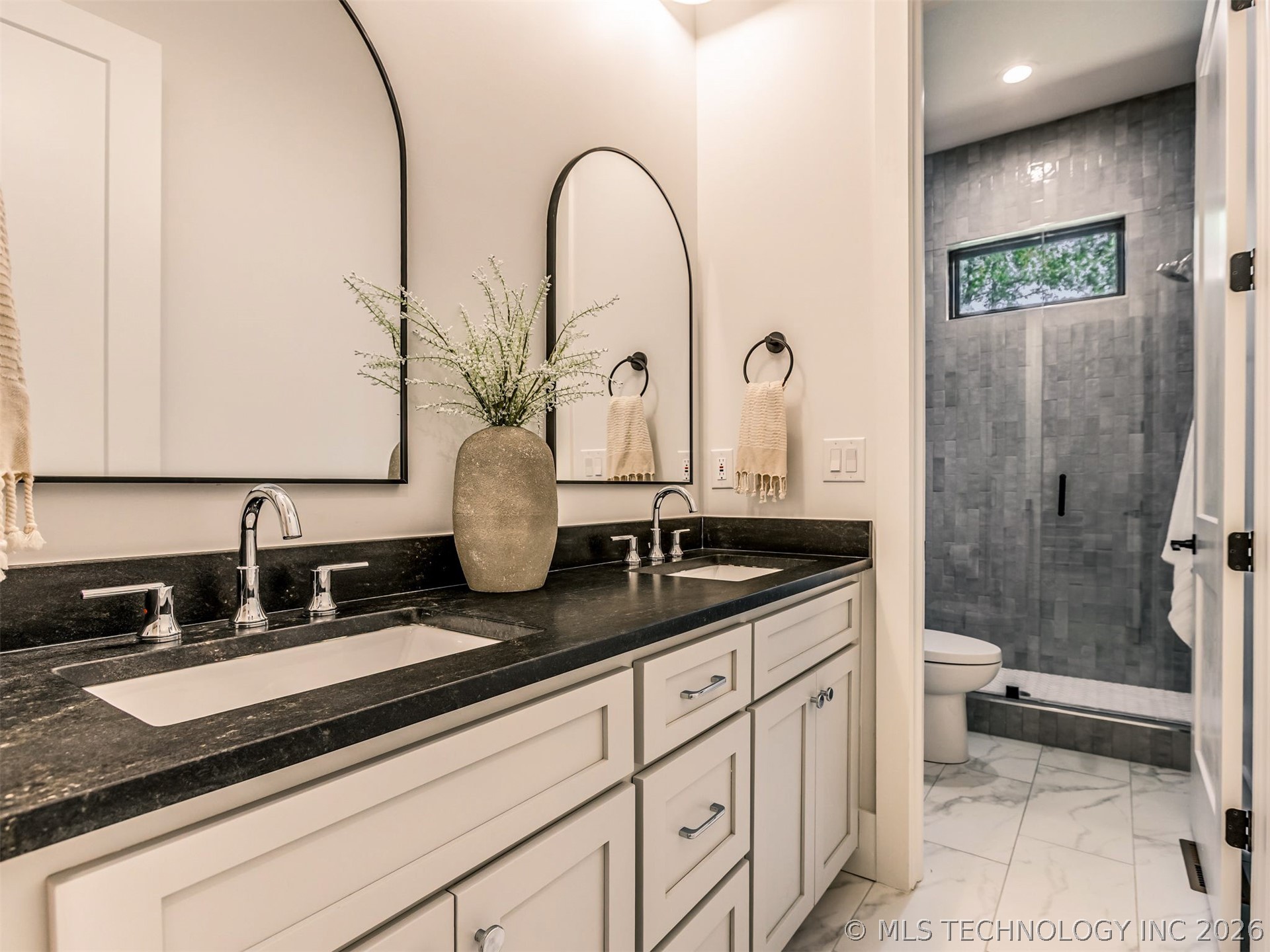 9352 Scenic Bluff Avenue Sperry OK 74073