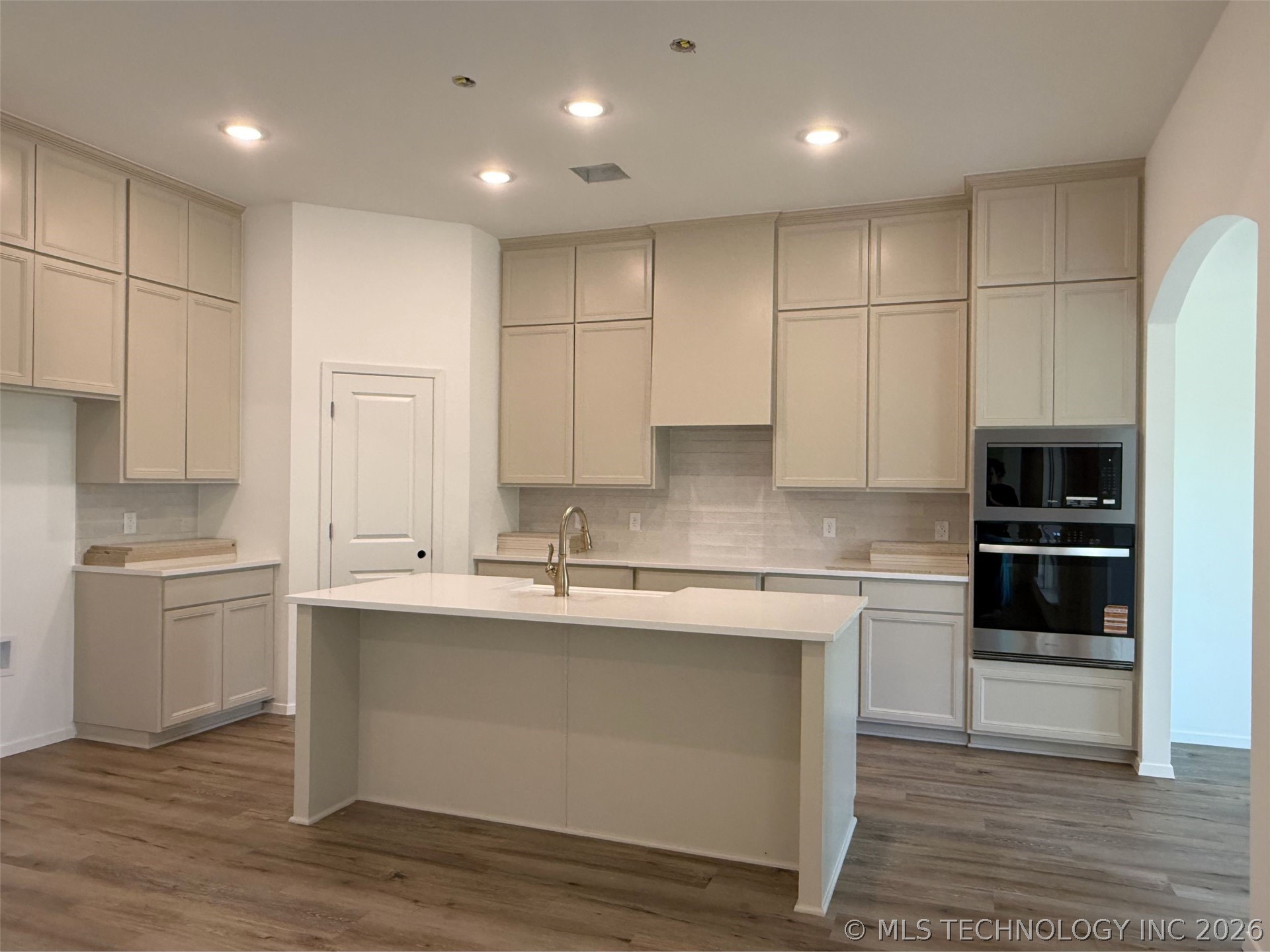 13301 E 125th Street Collinsville OK 74021