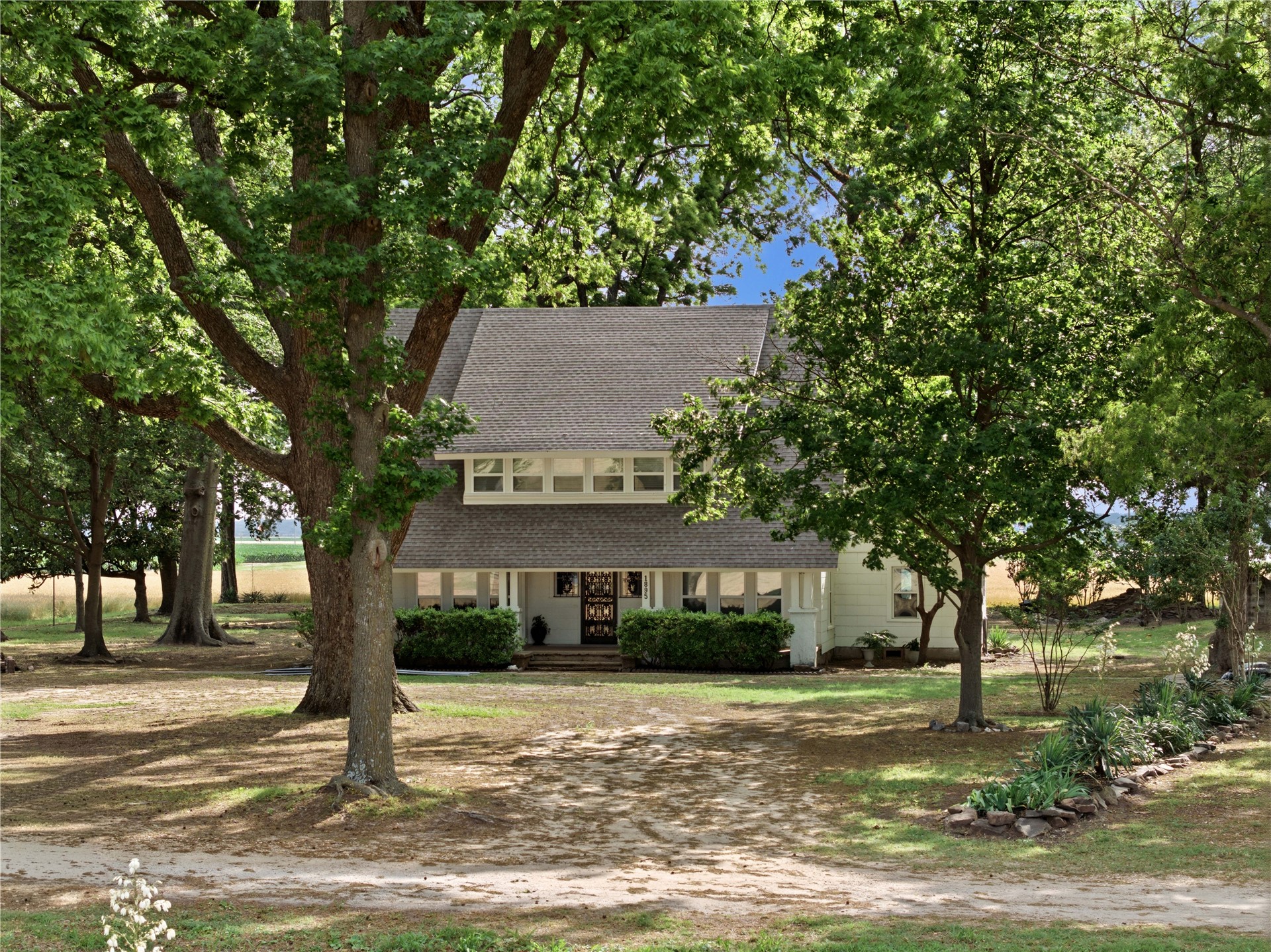 116 N 100 Highway Webbers Falls OK 74470