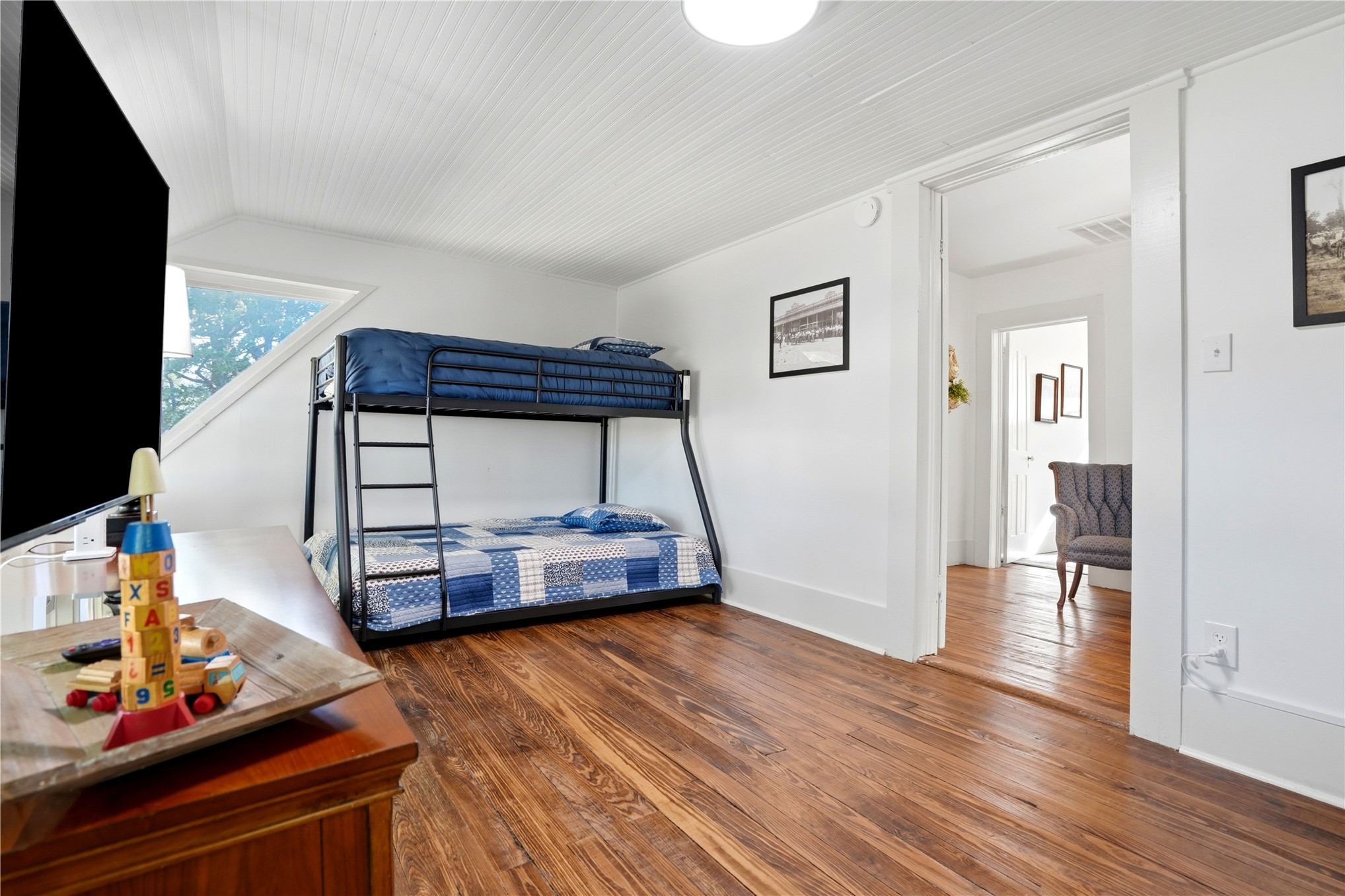 116 N 100 Highway Webbers Falls OK 74470
