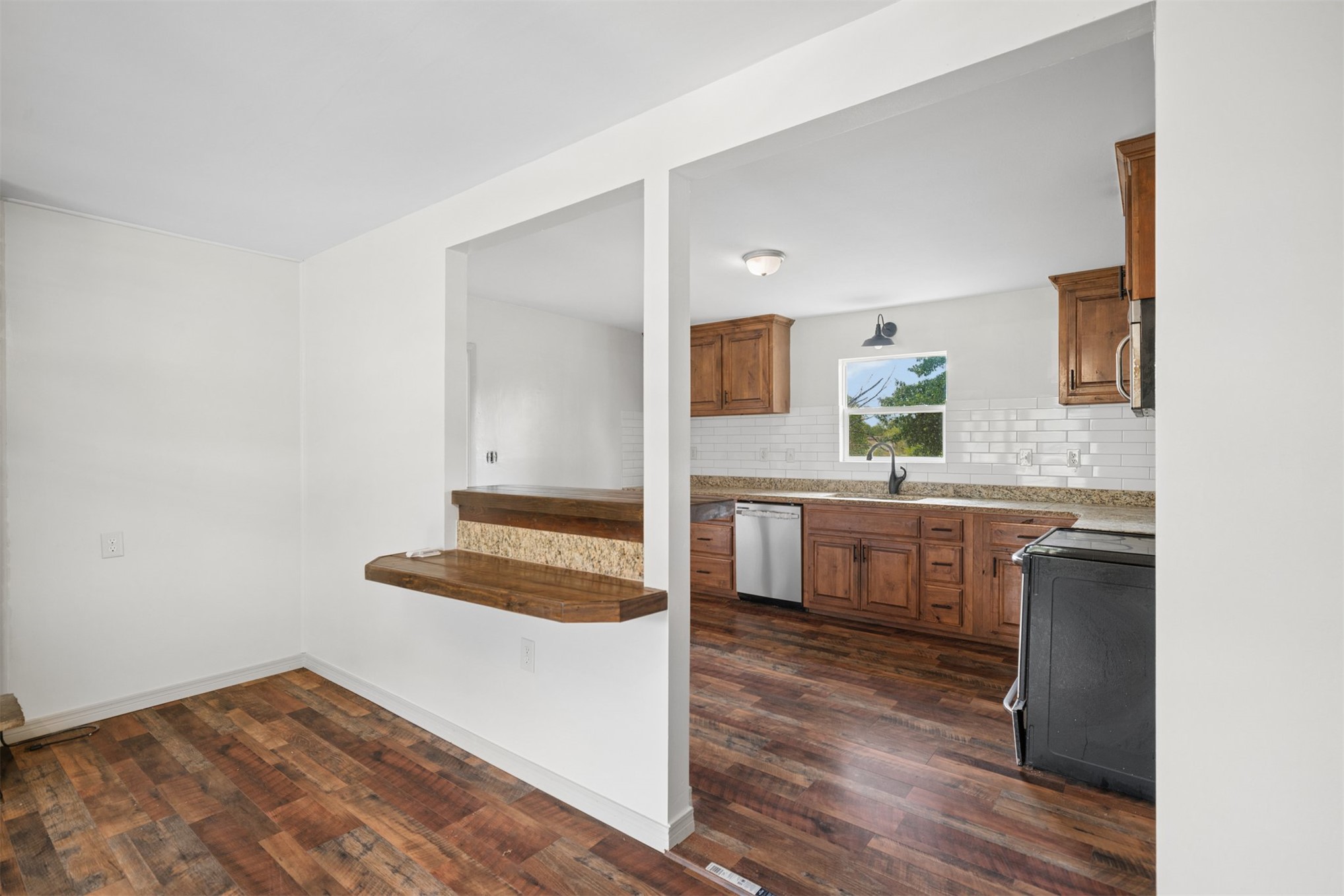 925 W County Road 5990 Road Pawhuska OK 74056