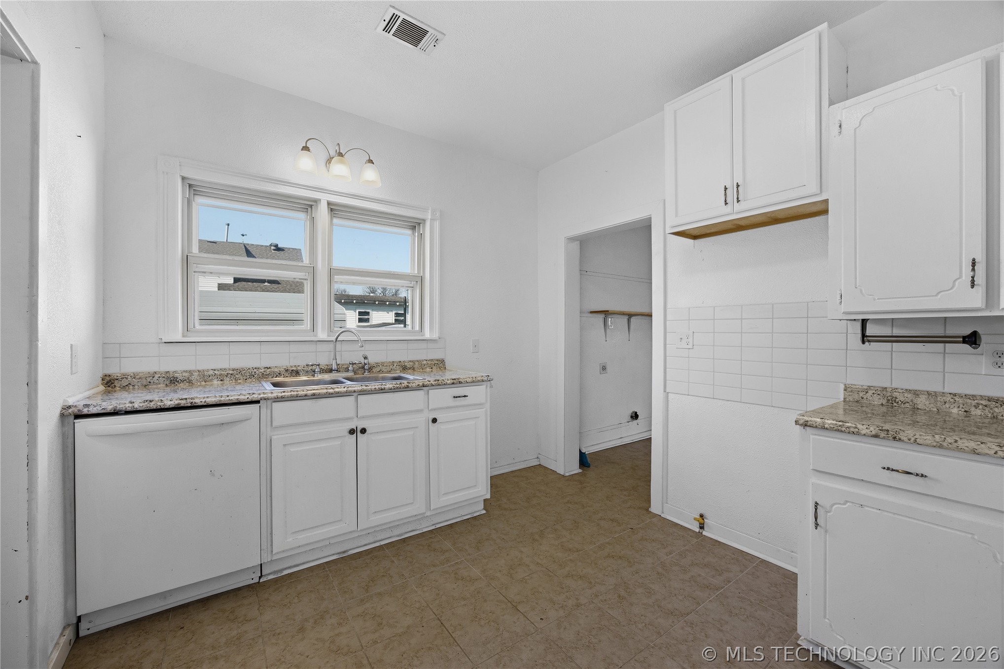 920 S Price Avenue Hominy OK 74035