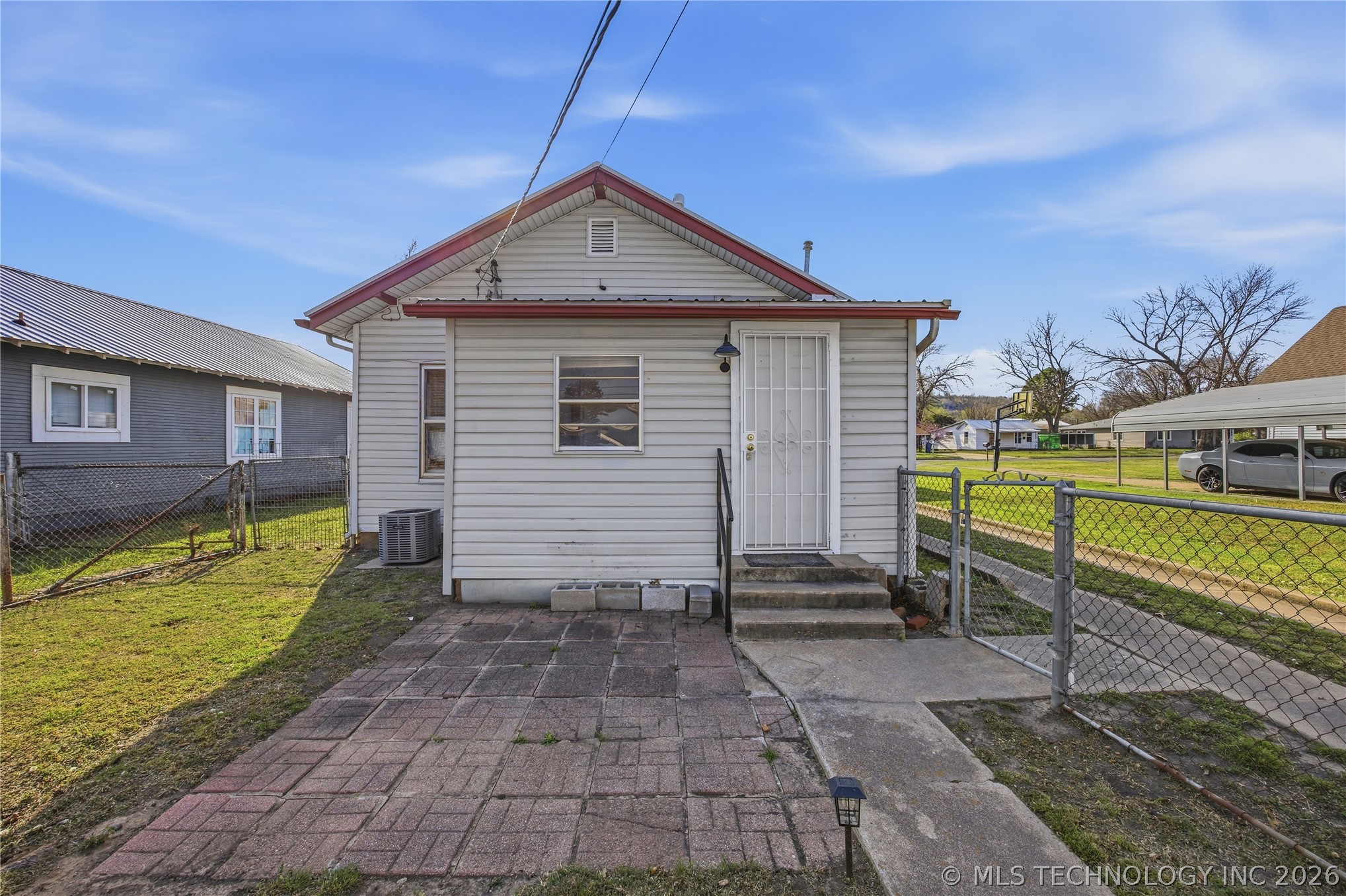 920 S Price Avenue Hominy OK 74035