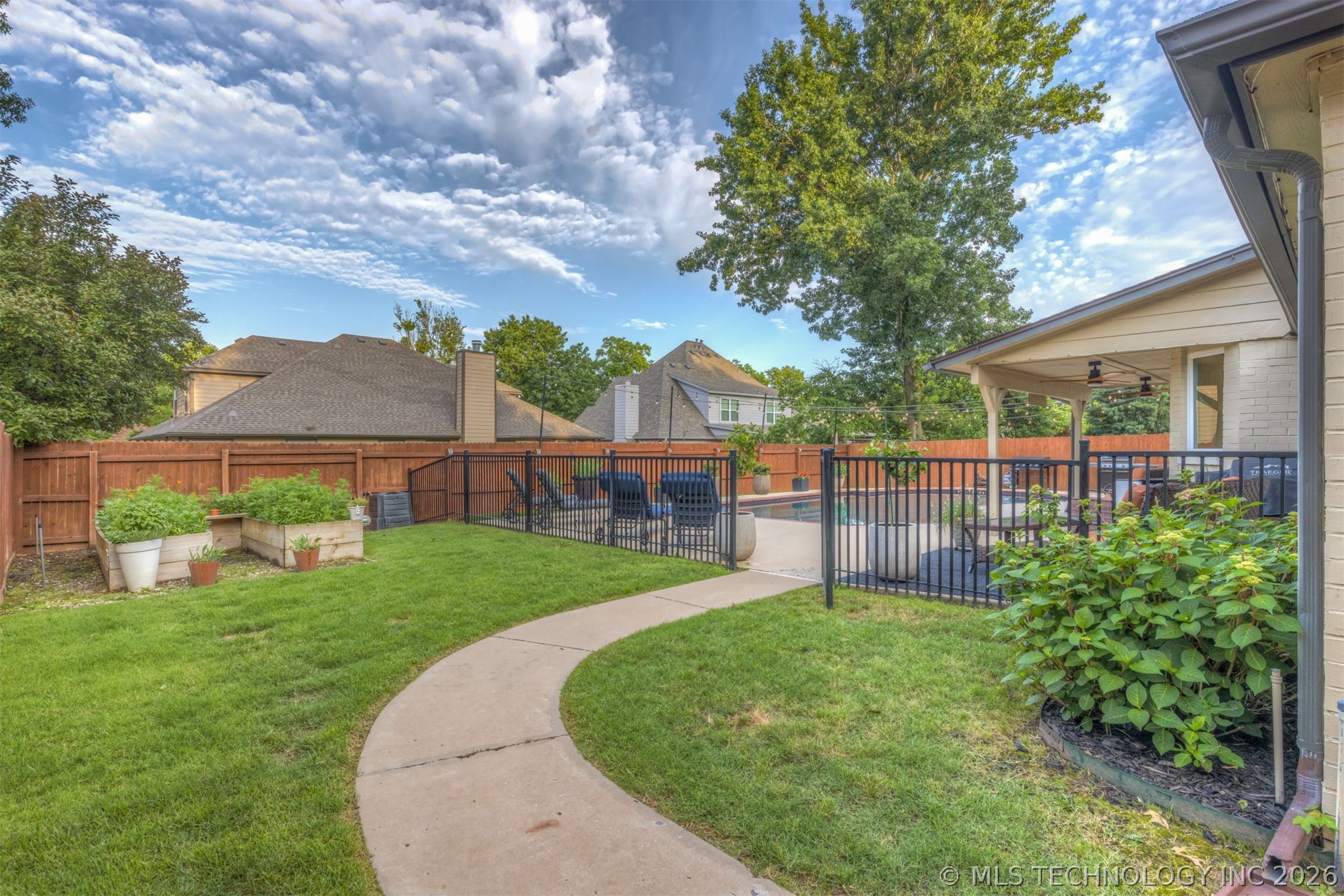 11235 S Maplewood Avenue Tulsa OK 74137