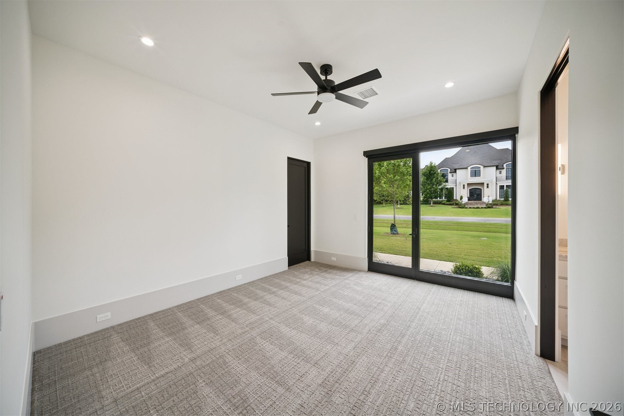 17889 E Falcon Pass Owasso OK 74055
